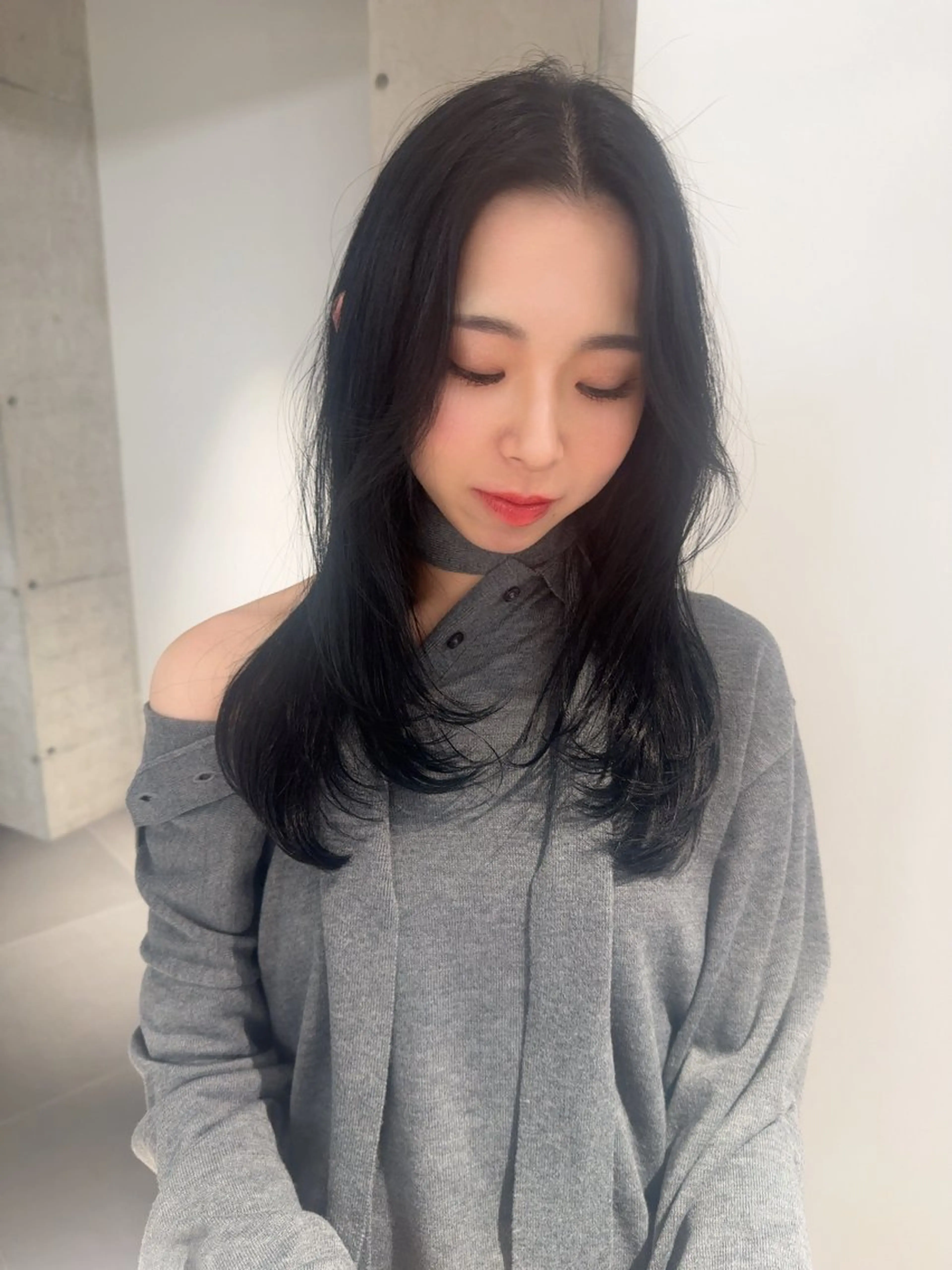 セミロング カラー カット ヘアカラー トリートメント MIES amane(アマネ)のヘアスタイル