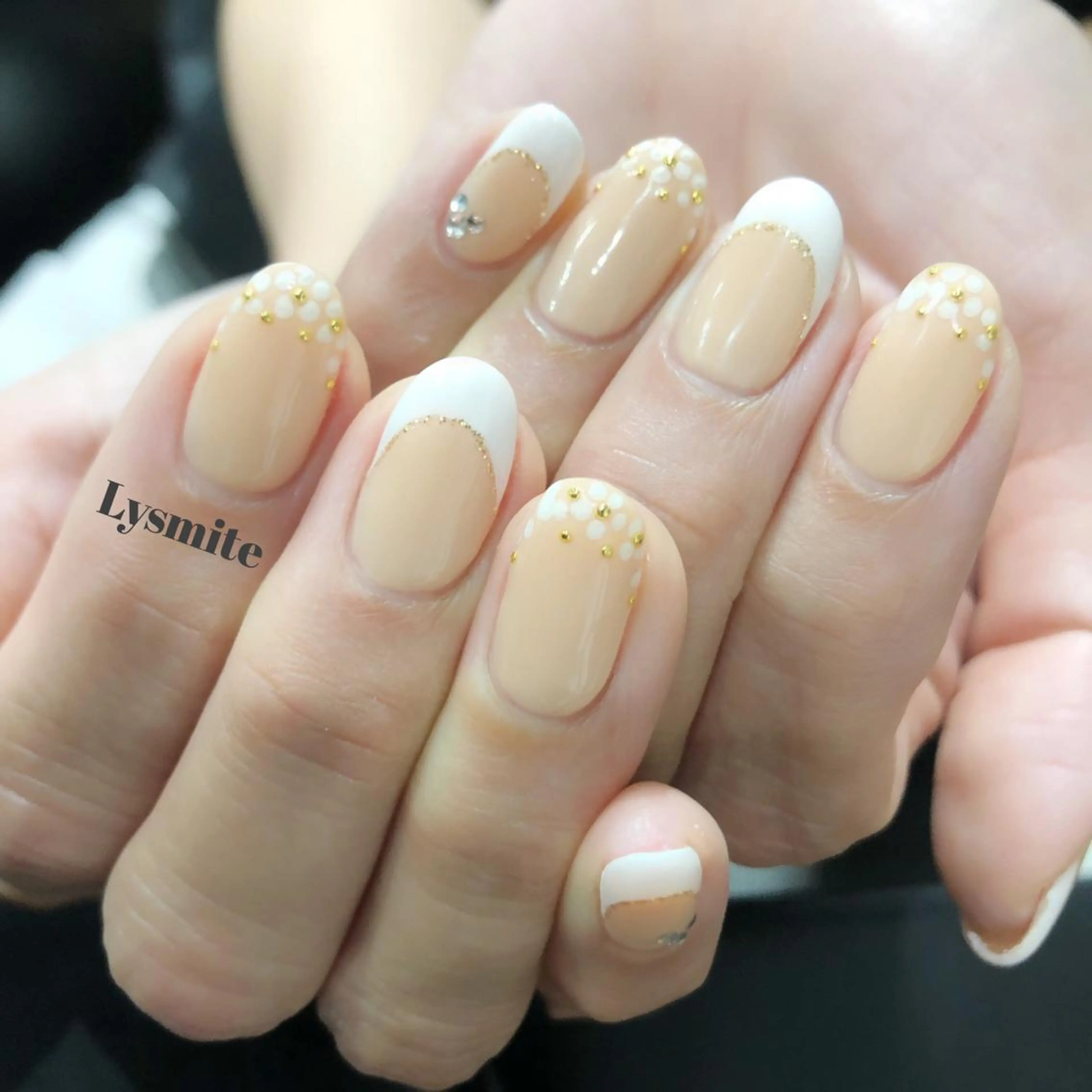 ネイル シンプルネイル Lysmite所属・岩本 美香のネイルデザイン
