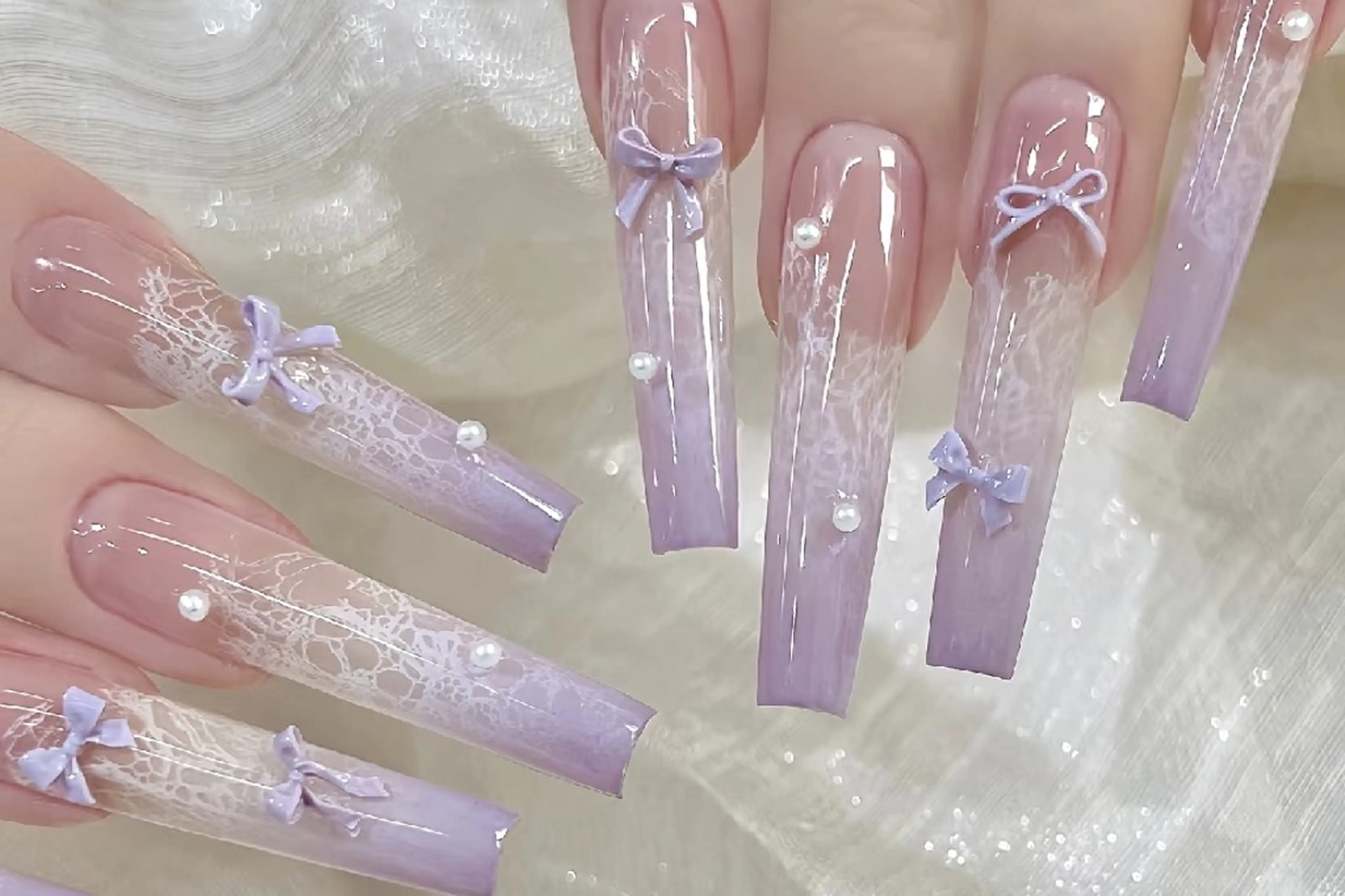 ネイル 鈴木 彩星のネイルデザイン