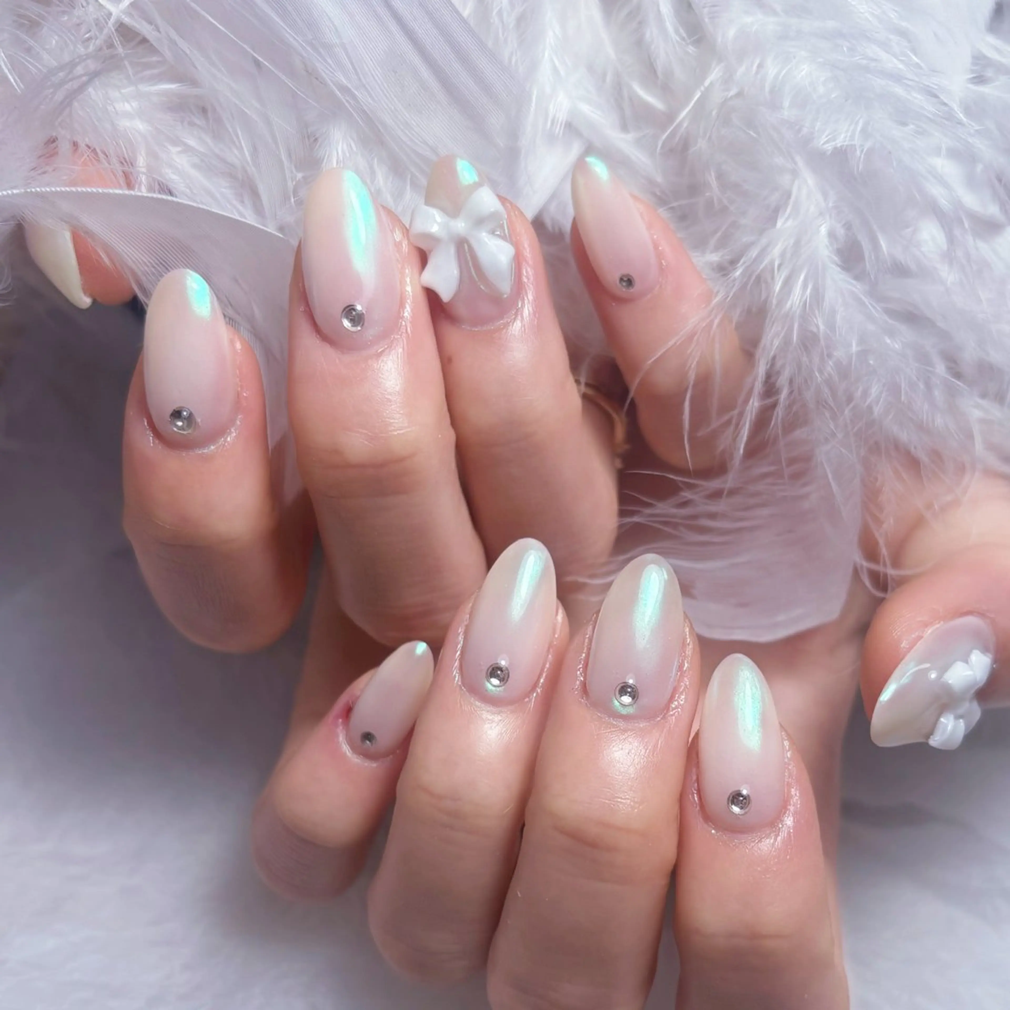ミディアム ハンドネイル DIAMOND Nail☁️のネイルデザイン