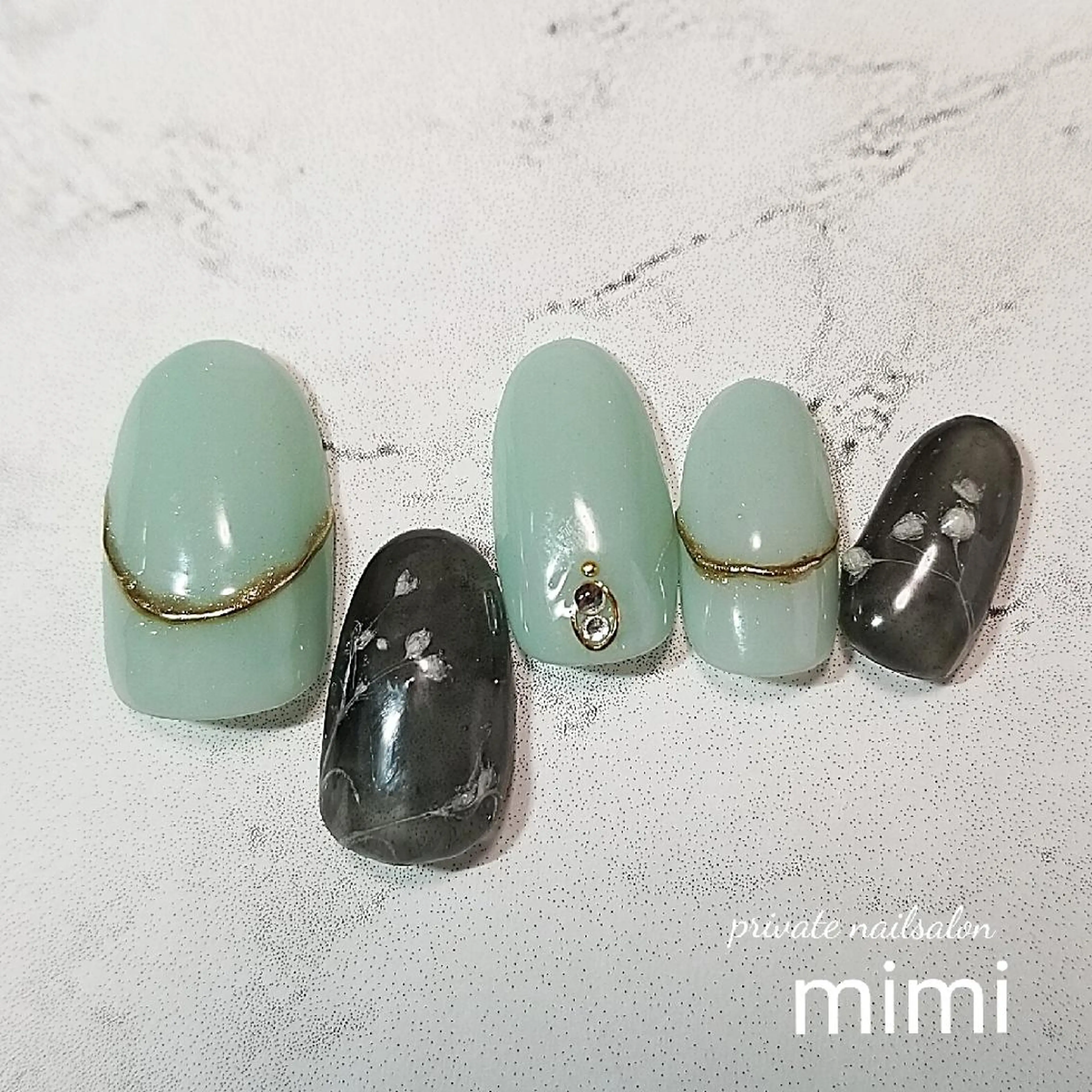 ネイル ニュアンスネイル 博多ネイル ｍｉｍｉのネイルデザイン