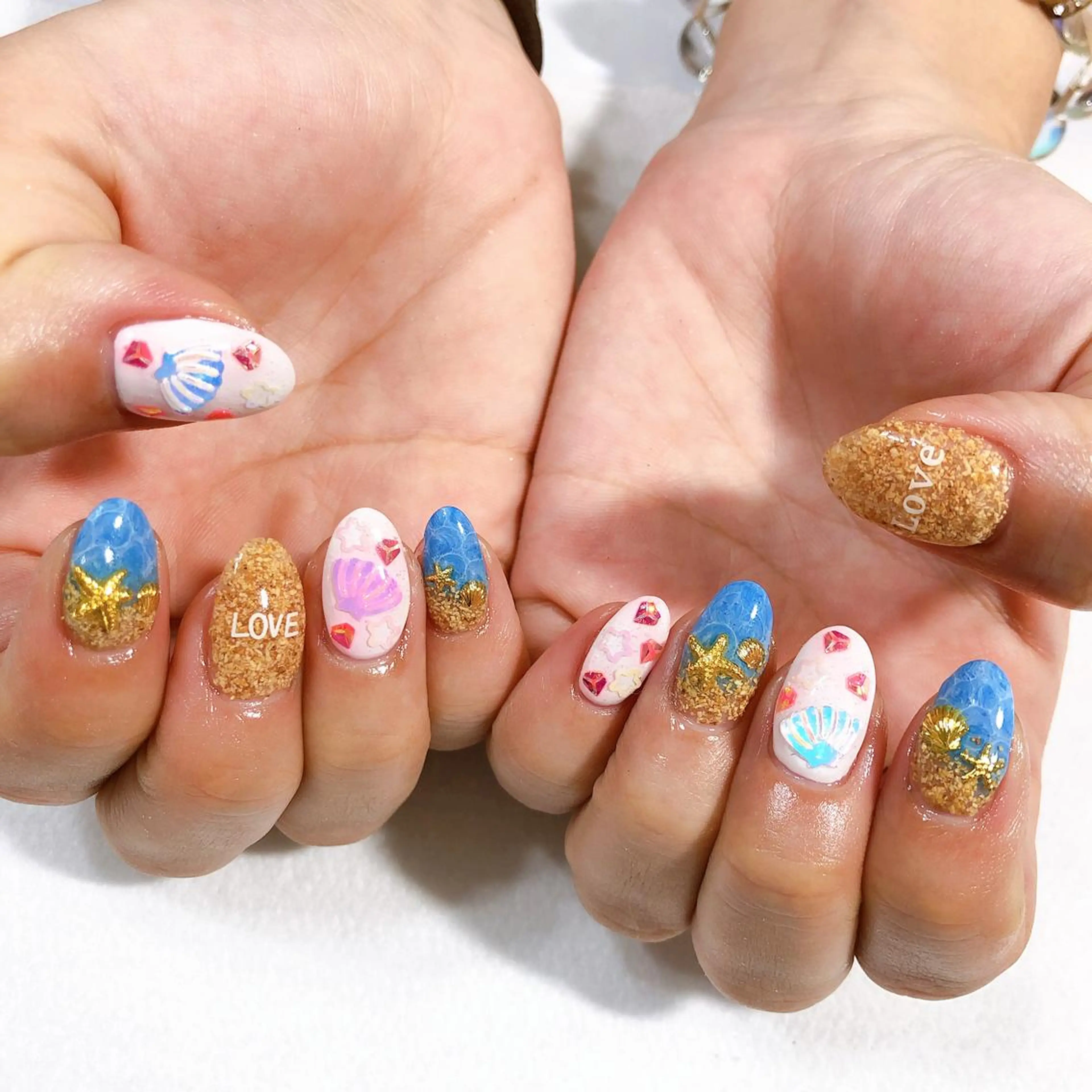 ネイル VIOLUS所属・VIOLUS 関目のネイルデザイン