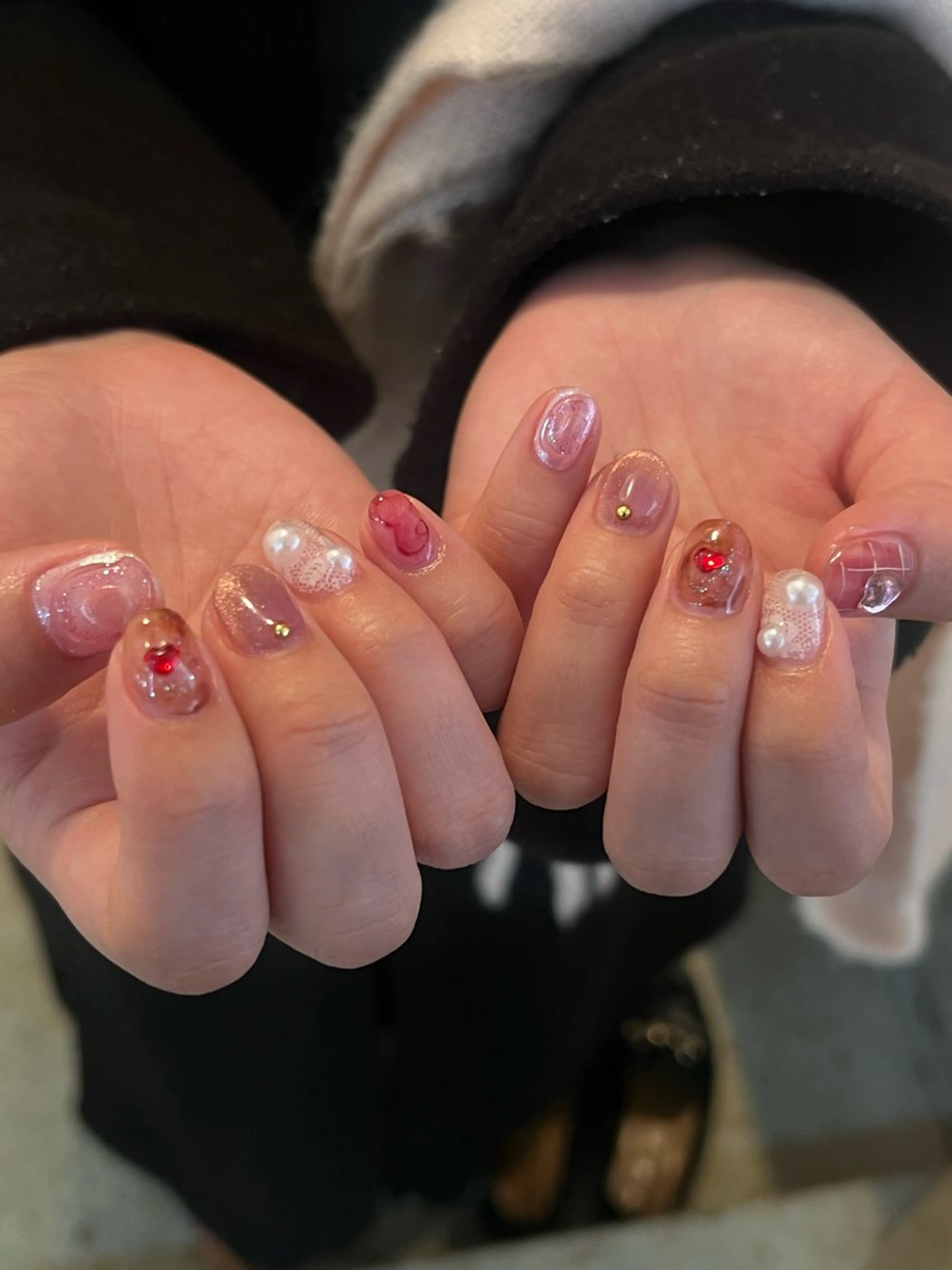 ネイル ハンドネイル Hata nail 🎀個性派ニュアンスのネイルデザイン