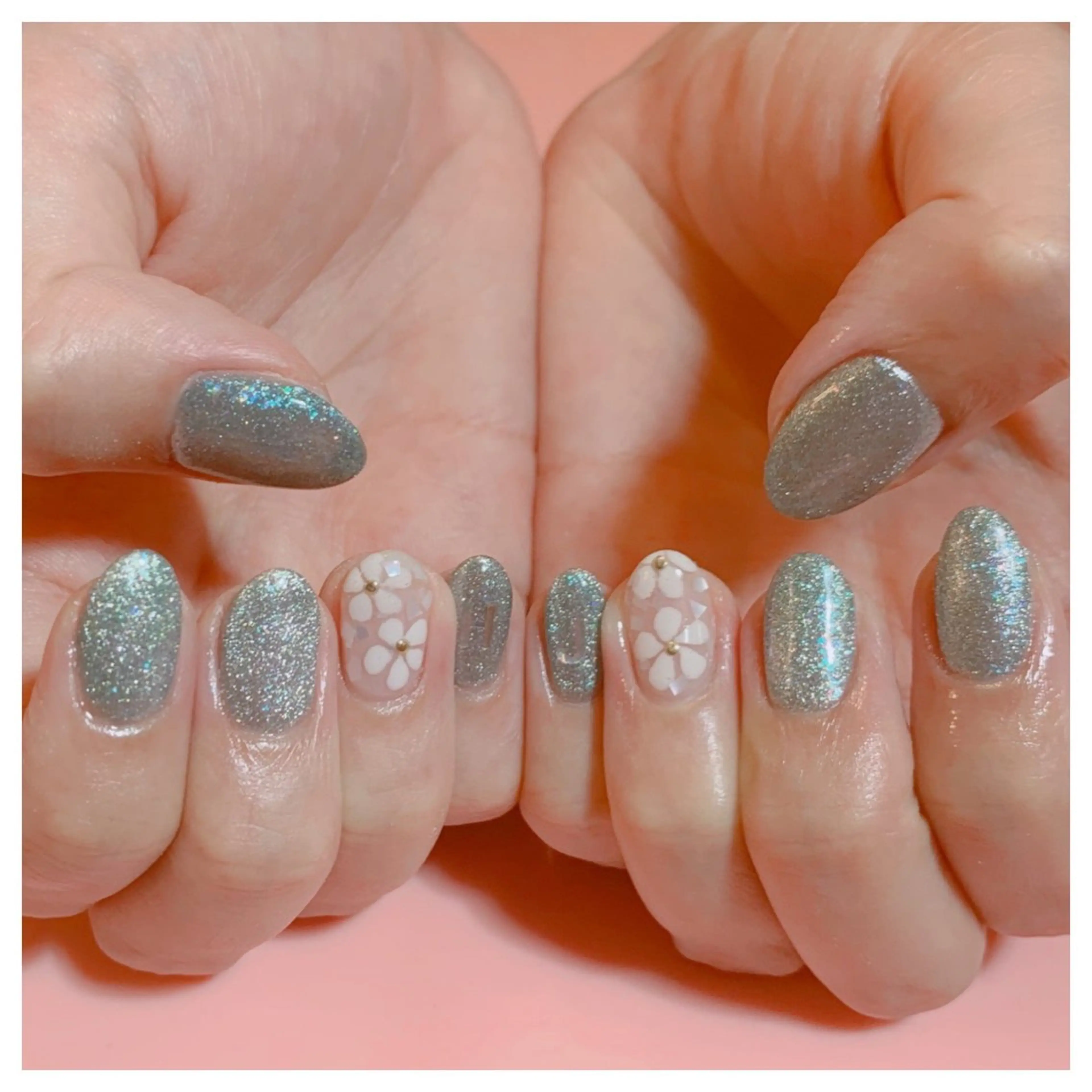 ネイル 古川 里美のネイルデザイン