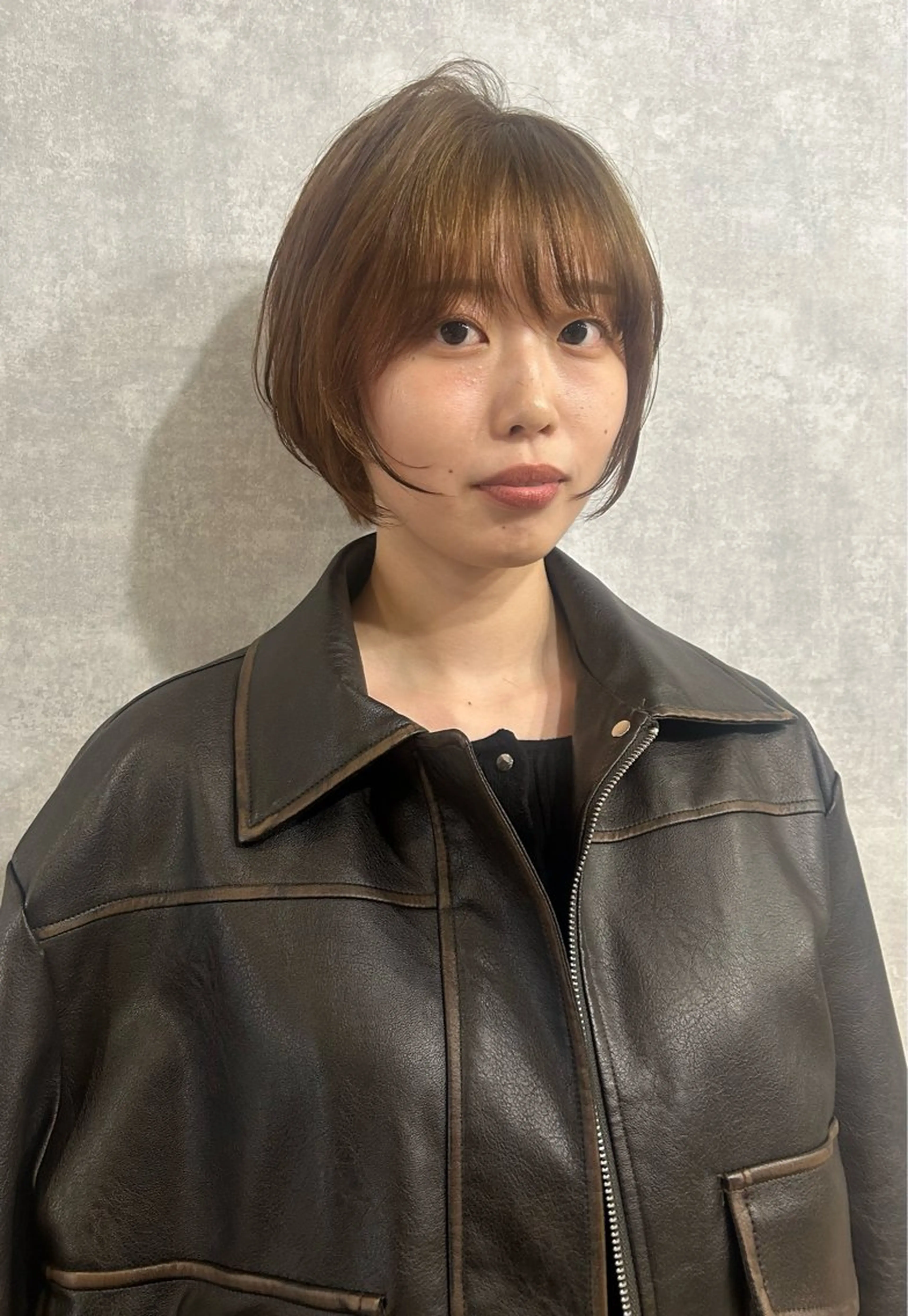 ショート 暖色ハイトーンカラー /副店長YUTOのヘアスタイル