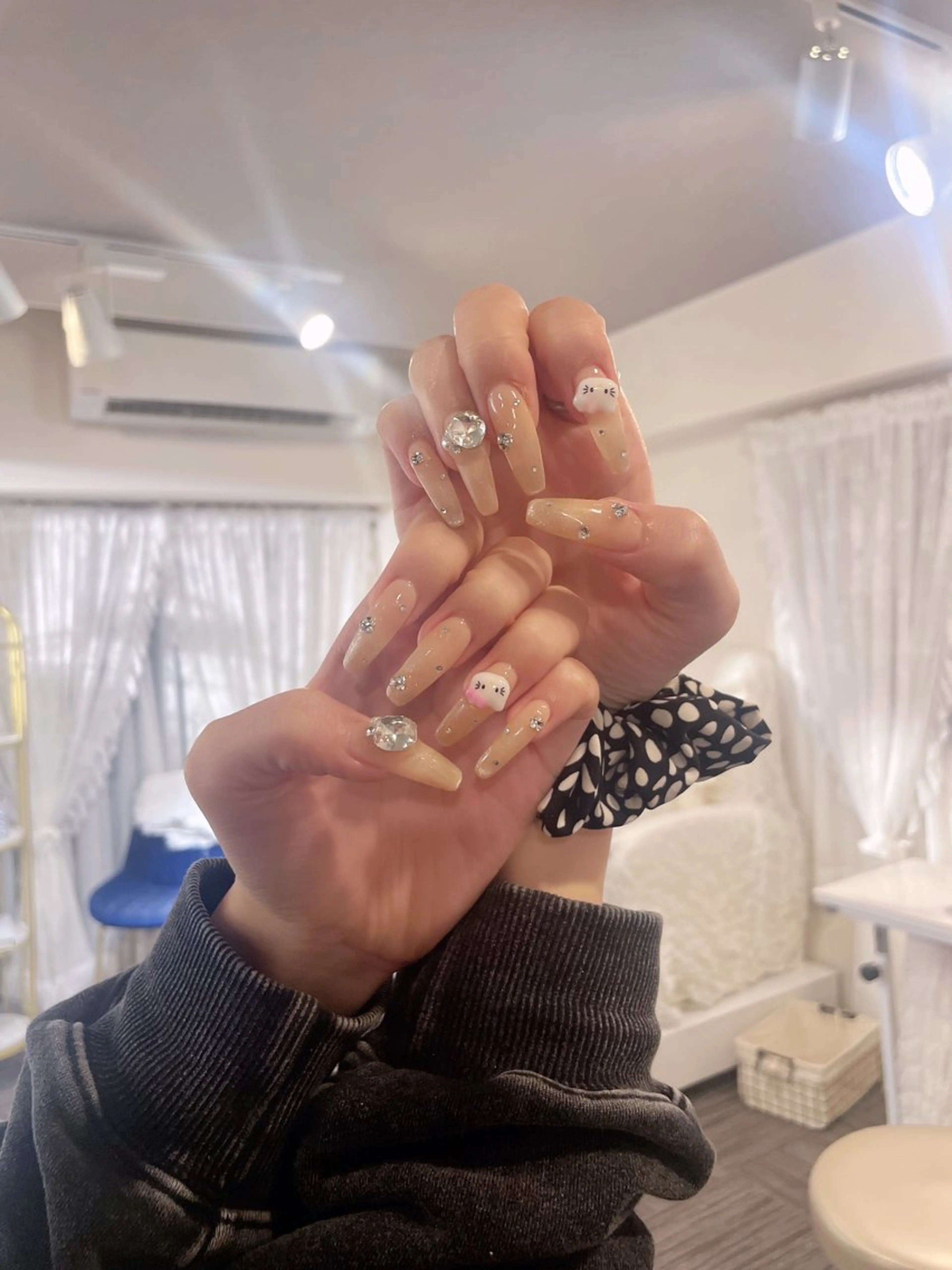 ネイル キラキラネイル ワンホンネイル DigNail Moeのネイルデザイン