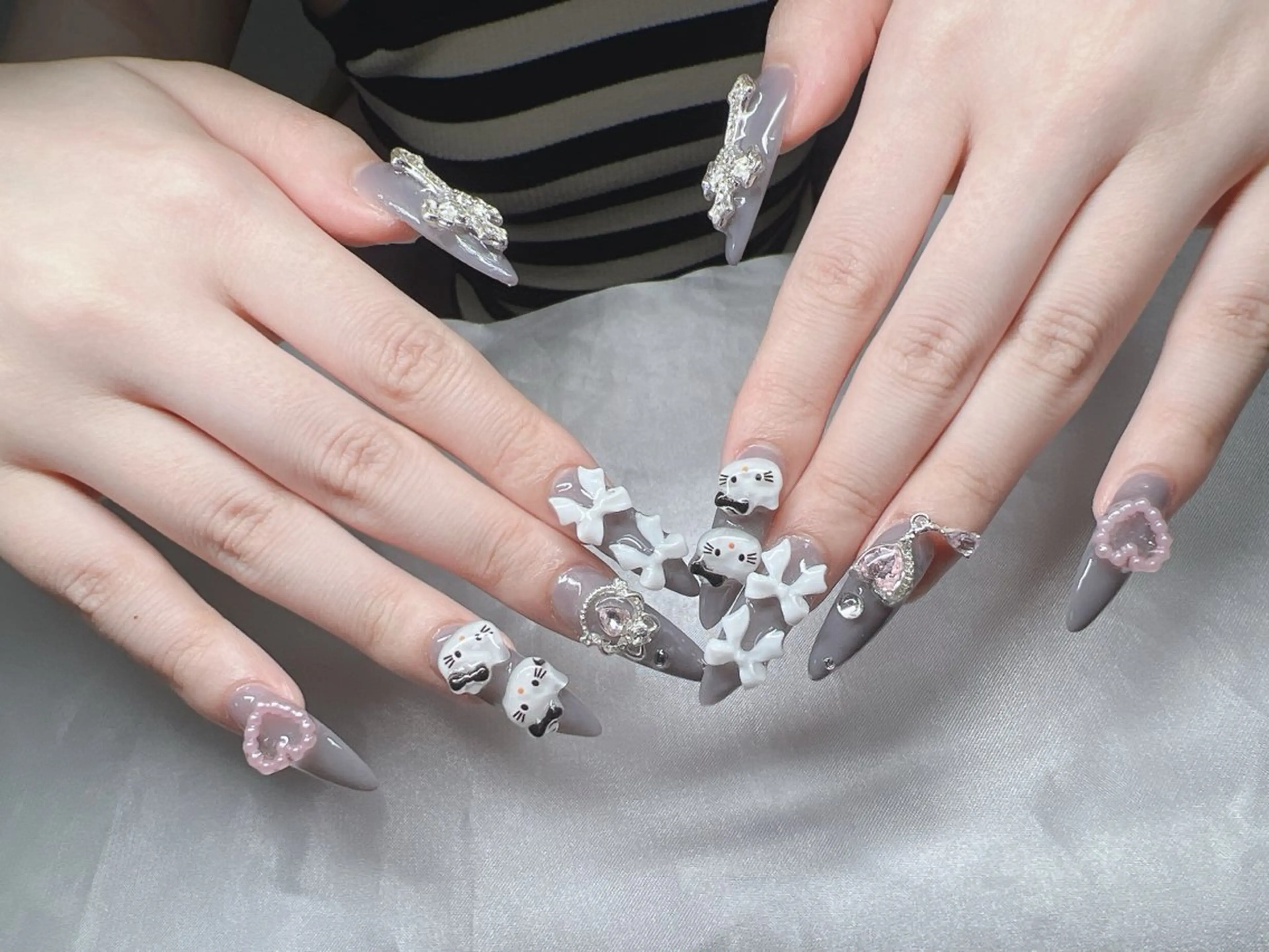 ネイル 長さ出し グラデーション キラキラネイル マグネットネイル ニュアンスネイル ハンドネイル Lee Nails チップ長さだし専門店のネイルデザイン