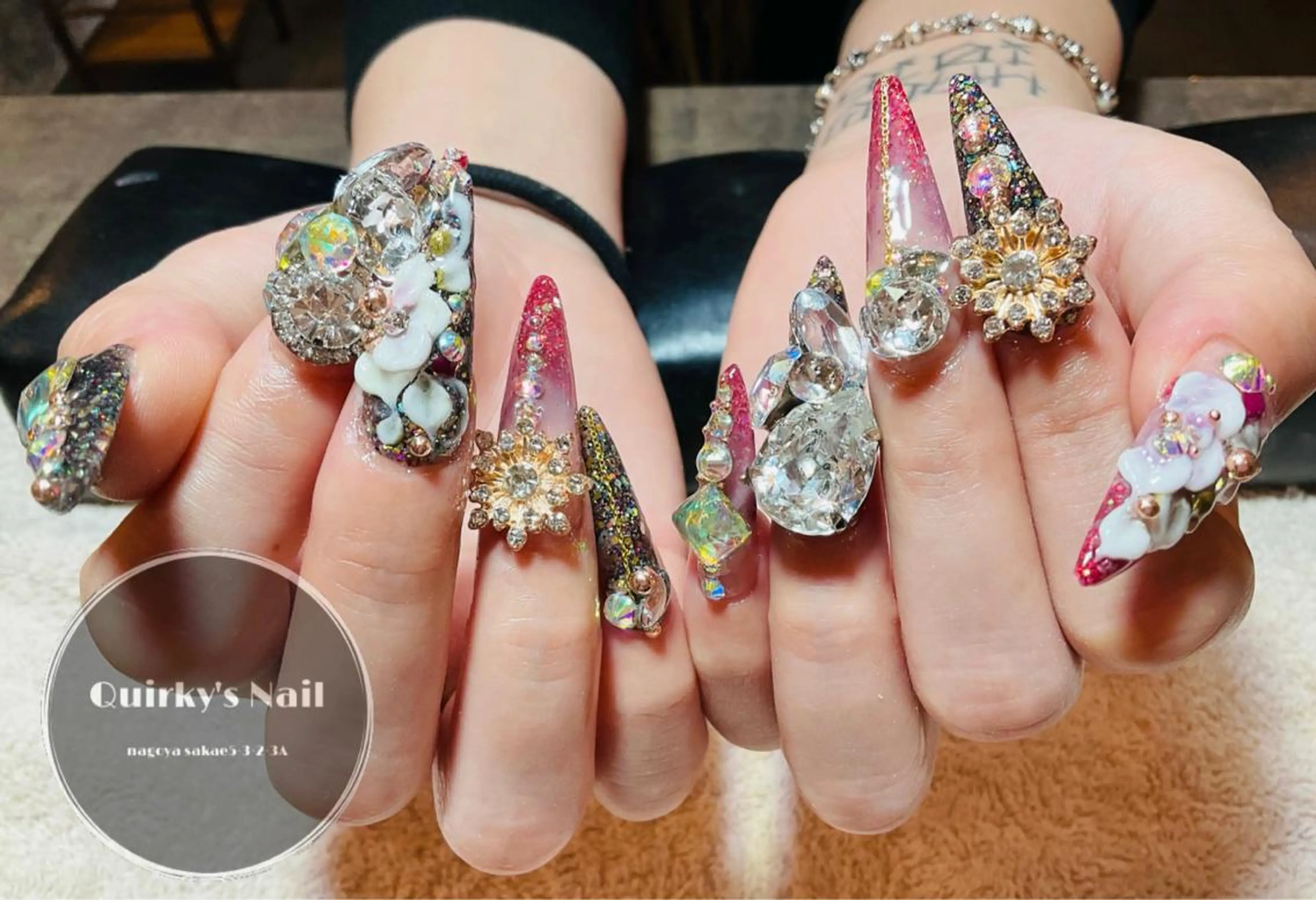 ネイル Quirky's Nail【栄店】のネイルデザイン