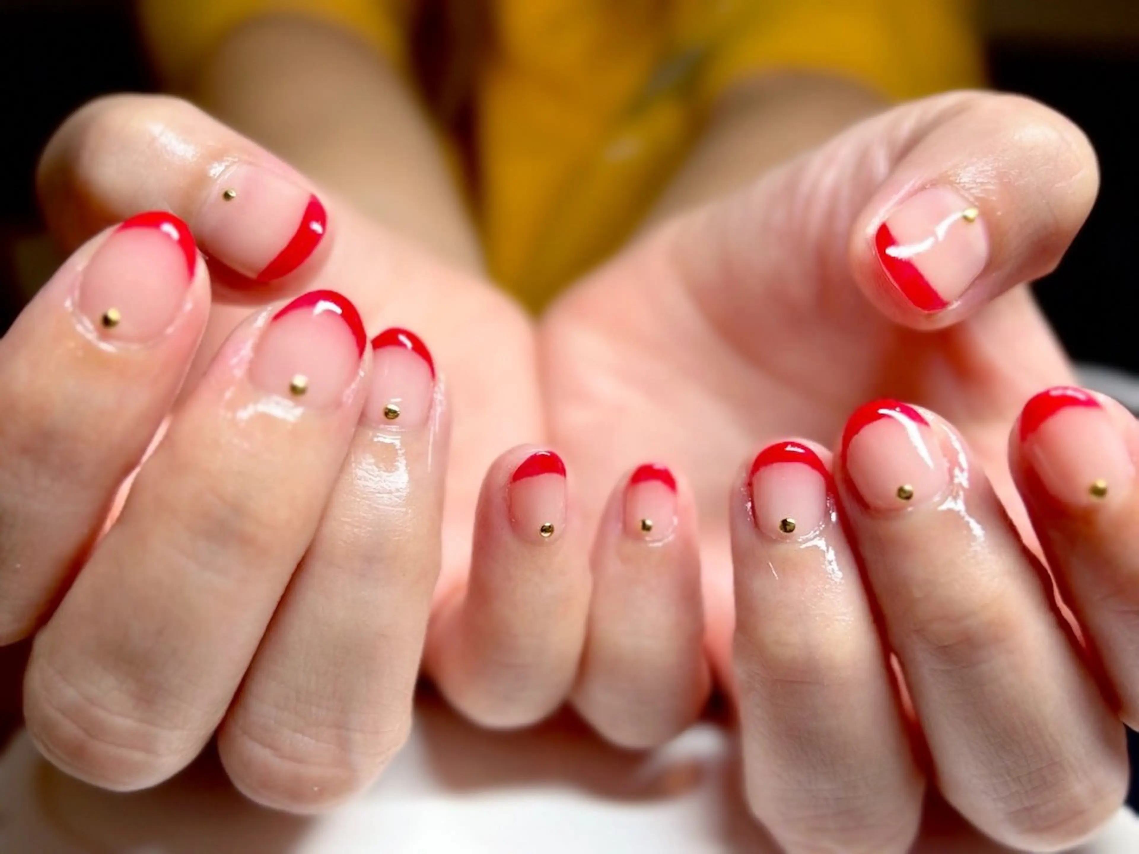 ネイル フレンチネイル ストーンネイル ハンドネイル Bar CLAN -Nail-所属・AMUCI NAIL Shihomiのネイルデザイン