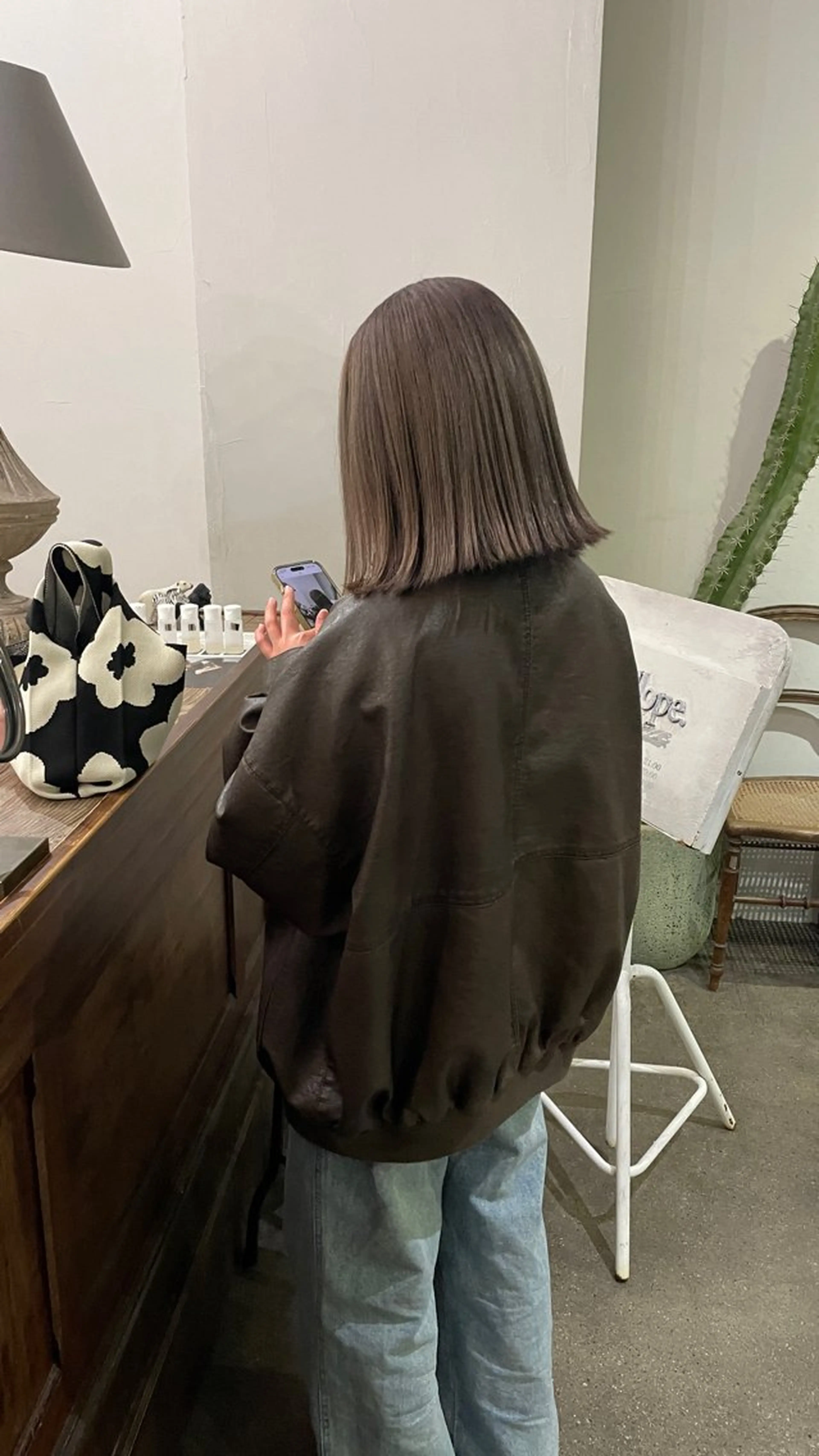 カラー 沼田 彩虹のヘアスタイル