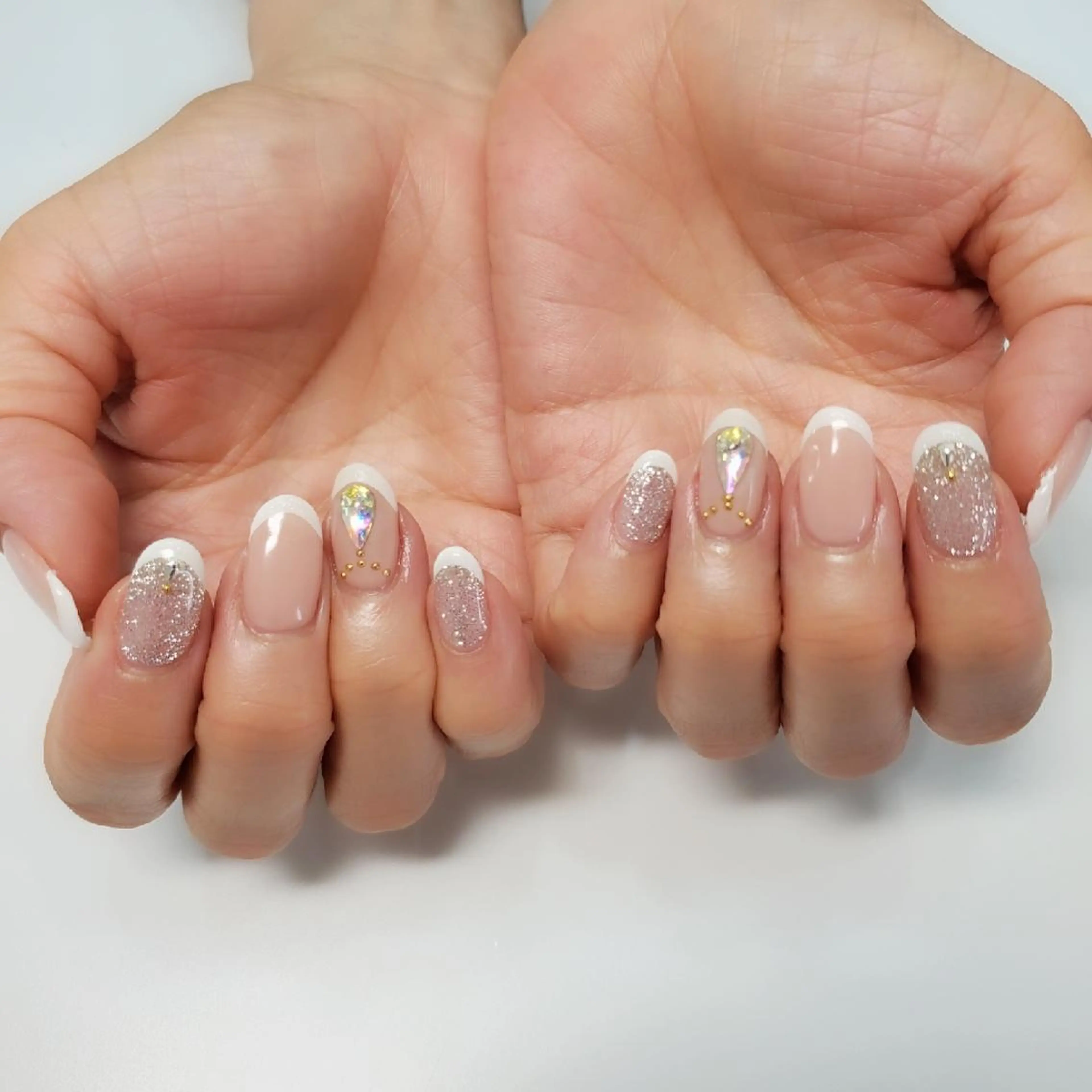 ネイル B.care自由ヶ丘所属・早坂  のネイルデザイン