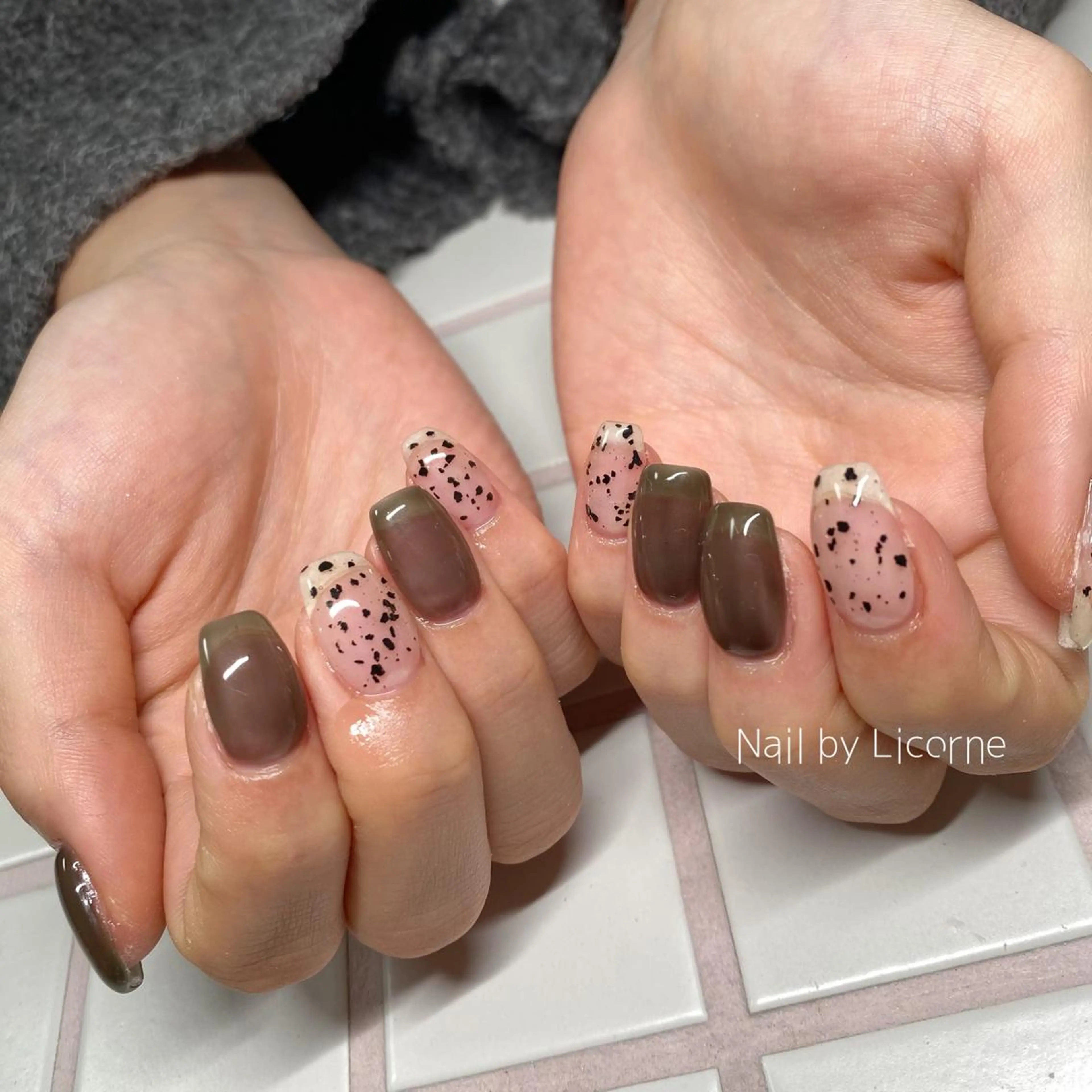 ネイル アートネイル オーロラネイル フレンチネイル 氷ネイル・うるうるネイル マグネットネイル ハンドネイル Nail by Licorneのネイルデザイン