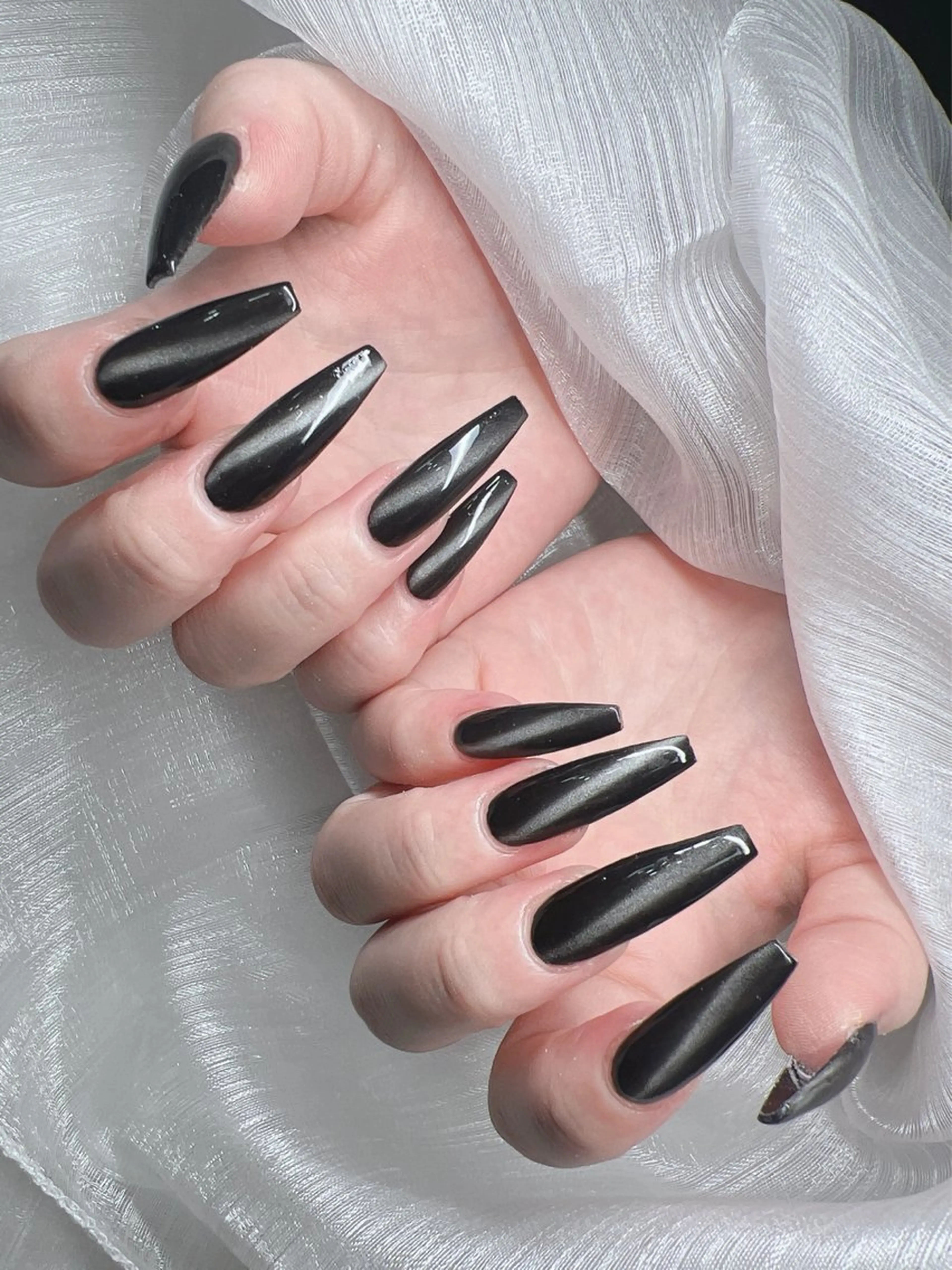 ネイル 長さ出し グラデーション キラキラネイル マグネットネイル ニュアンスネイル ハンドネイル Lee Nails チップ長さだし専門店のネイルデザイン