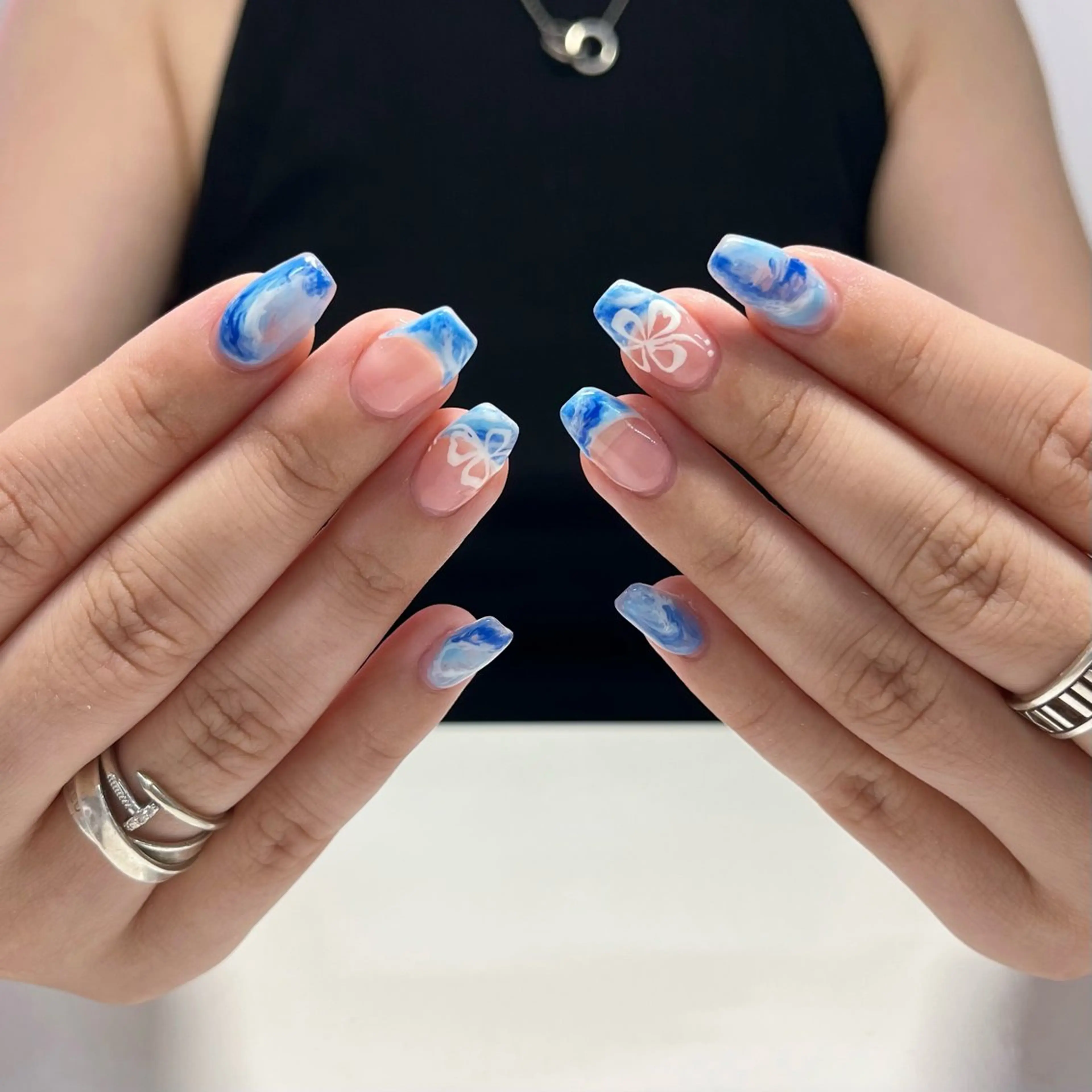 ネイル WOLTOKYO kahoのネイルデザイン