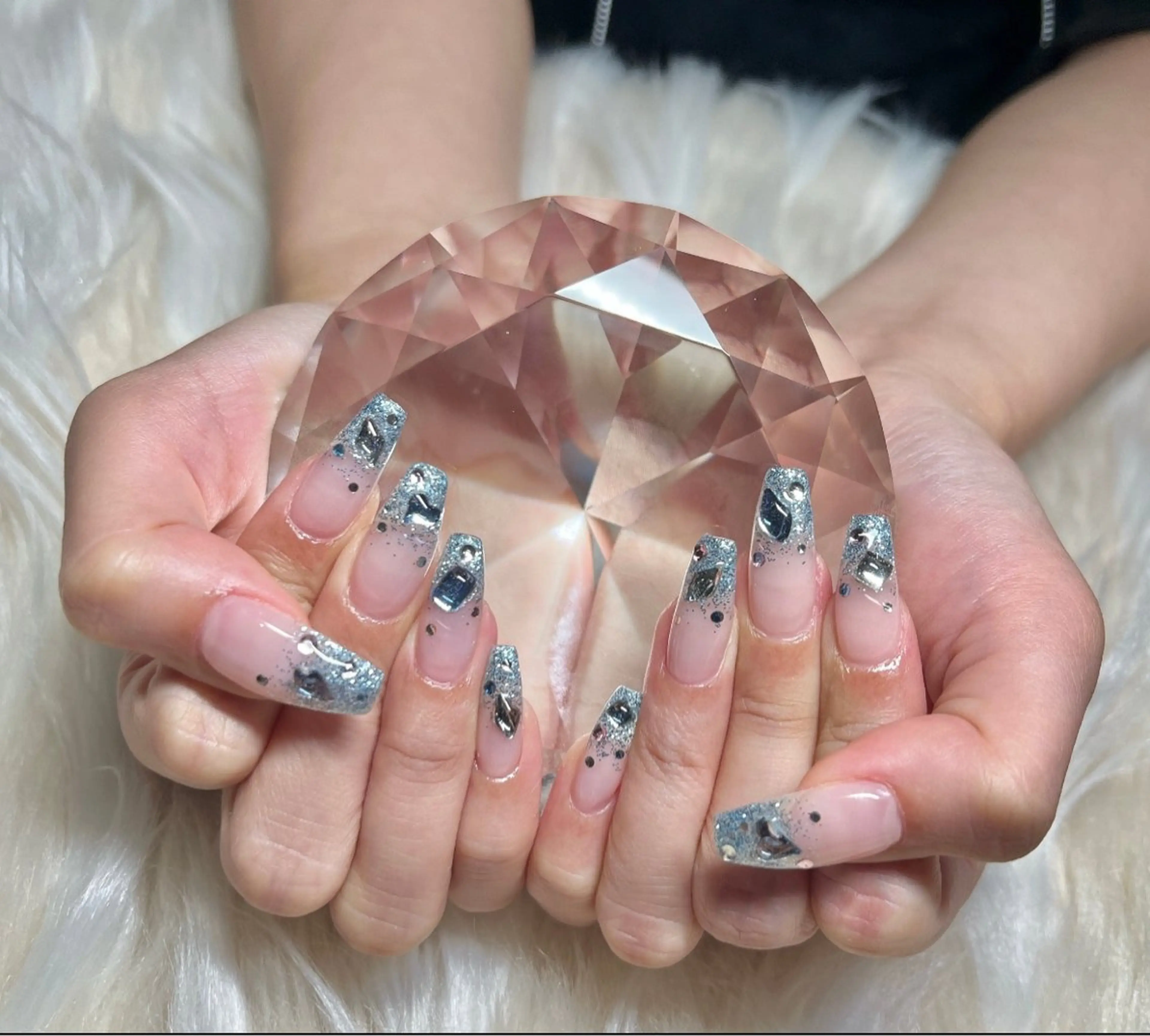 ネイル 長さ出し フレンチネイル ジェルネイル グラデーション 韓国ネイル ハンドネイル Nail&eye Belire 新宿のネイルデザイン