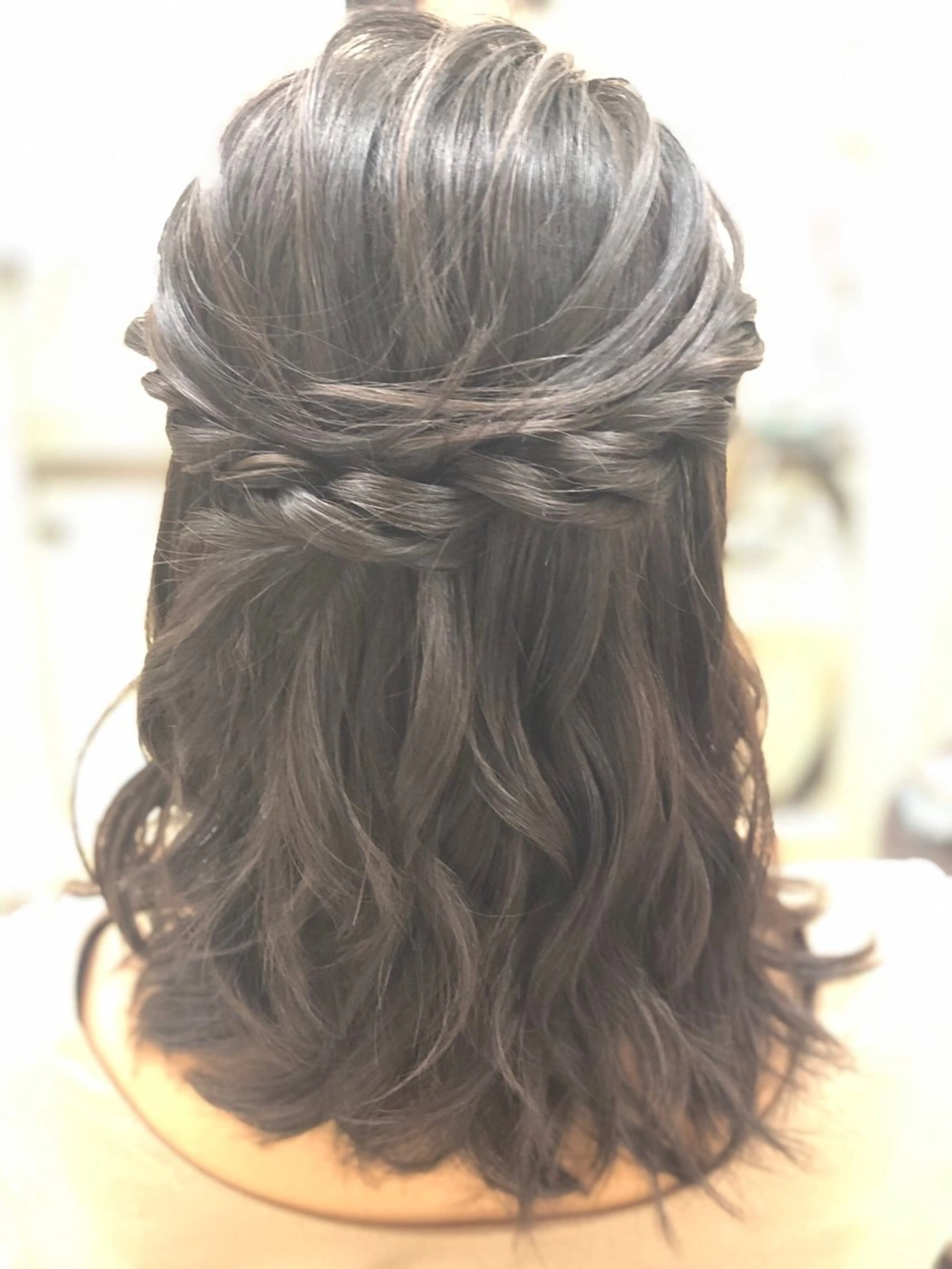 ミディアム ヘアアレンジ ヘアセット Hair Salon Noel所属・吉田 由希子のヘアスタイル