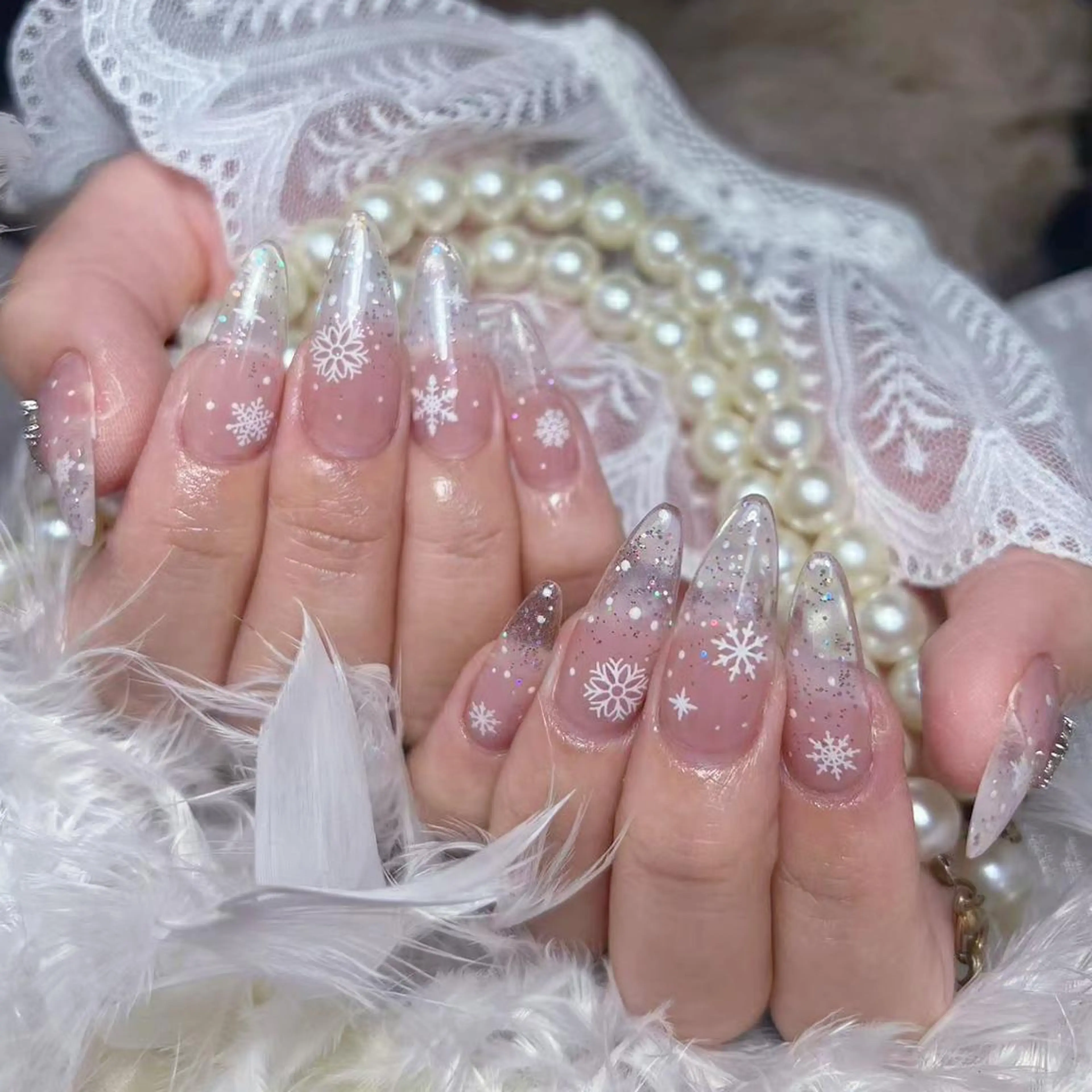 ネイル アートネイル オーロラネイル ガーリー キラキラネイル 韓国ネイル Nail Monsterのネイルデザイン