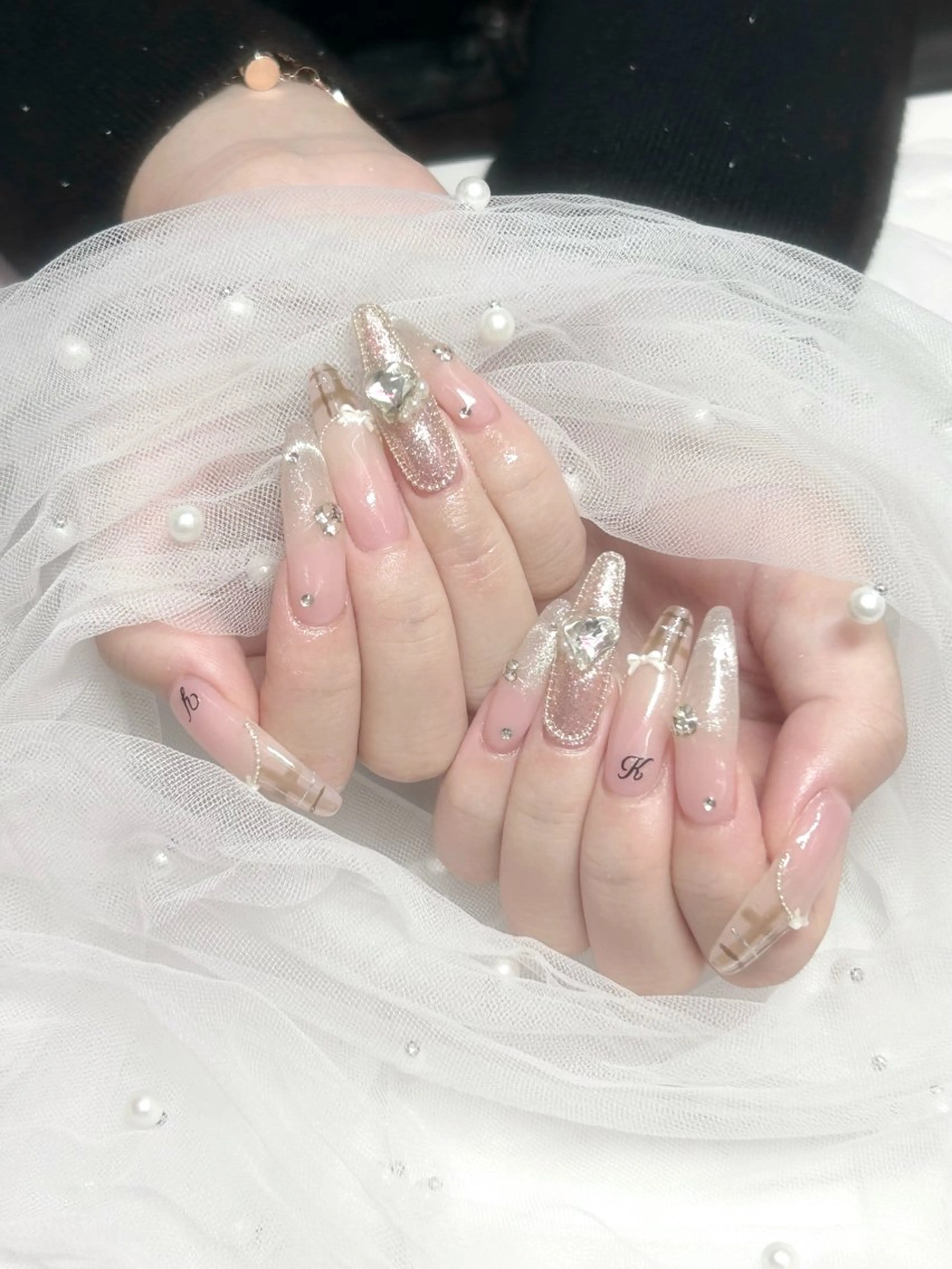 ネイル ハンドネイル hinata池袋 🌙WOLTOKYOのネイルデザイン