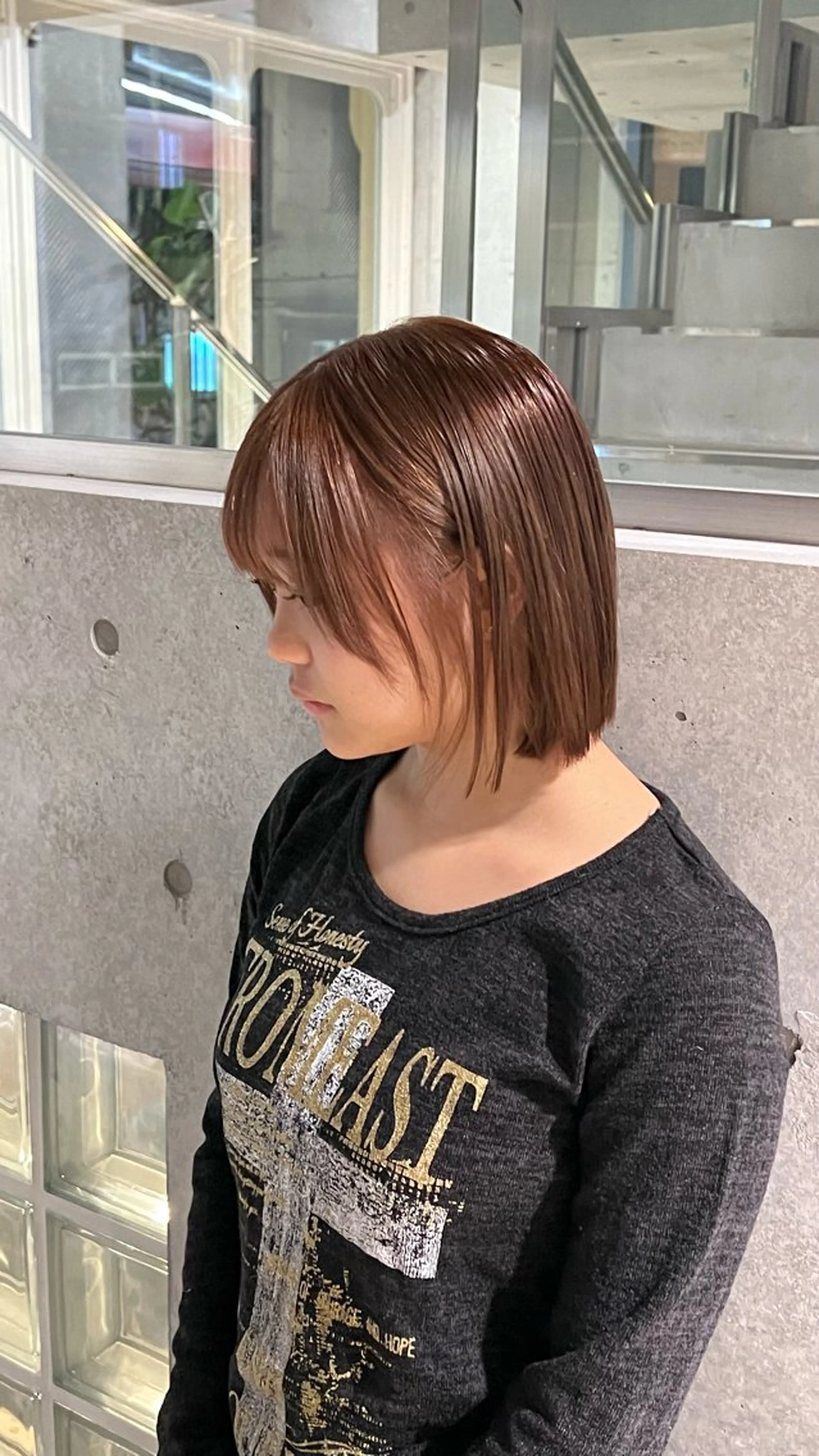 カラー RINA .のヘアスタイル