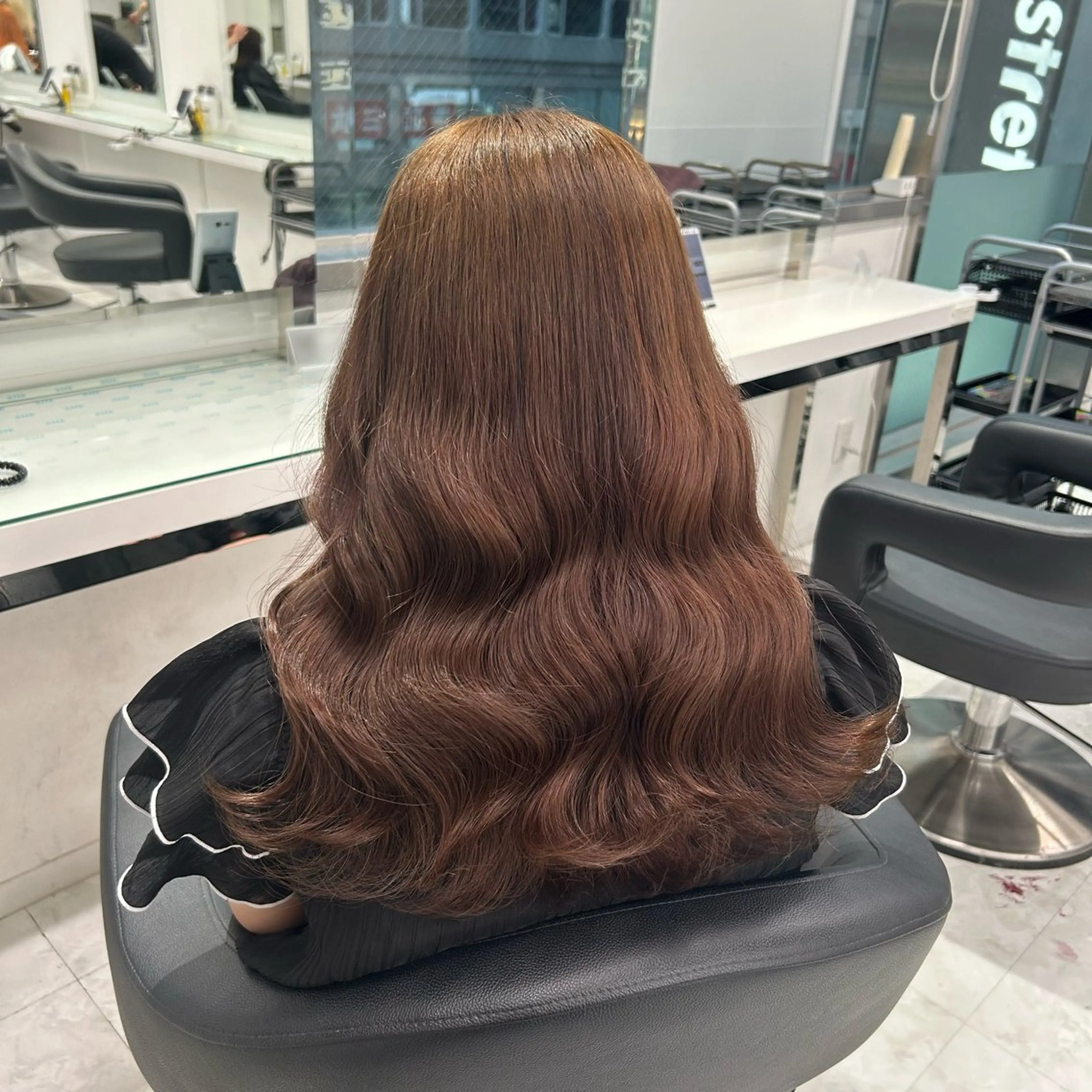 セミロング ヘアカラー 🤍大人っぽ韓国暗髪 🤍Asuka🤍のヘアスタイル