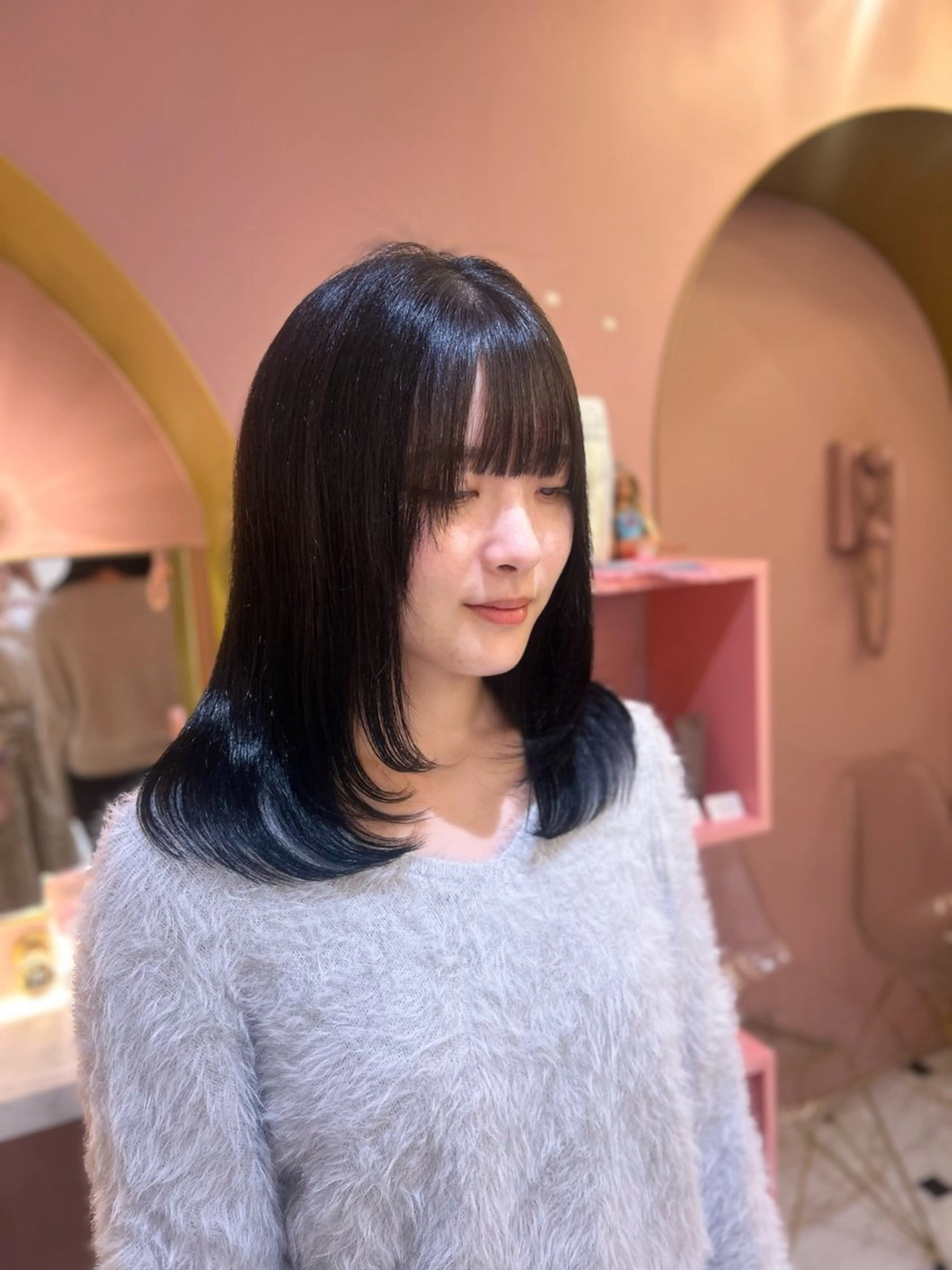 ミディアム カラー ヘアカラー fish所属・横浜/レイヤー/ボブ shiira👼🏻のヘアスタイル