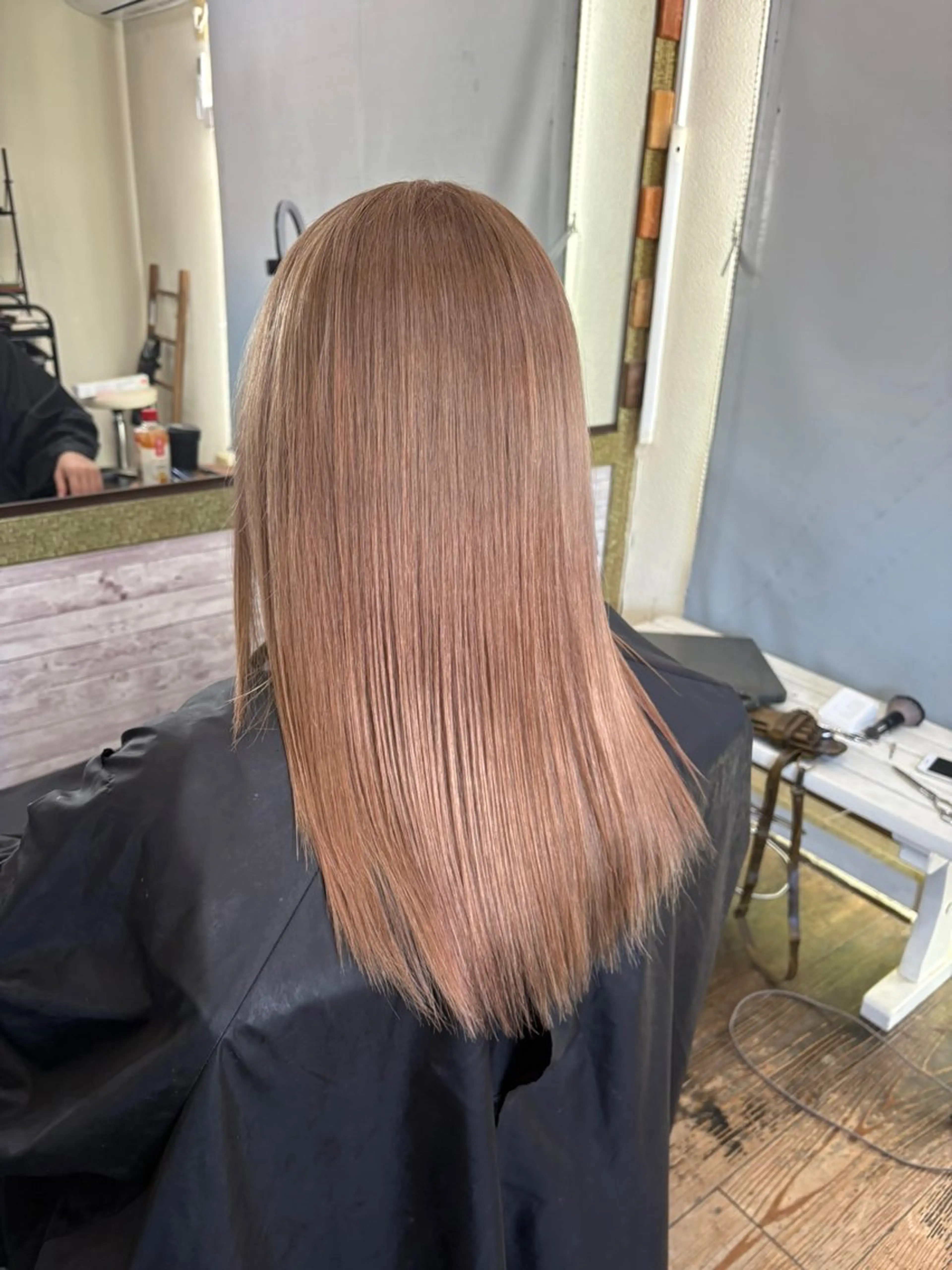 カラー ヘアカラー 渡辺 健太のヘアスタイル