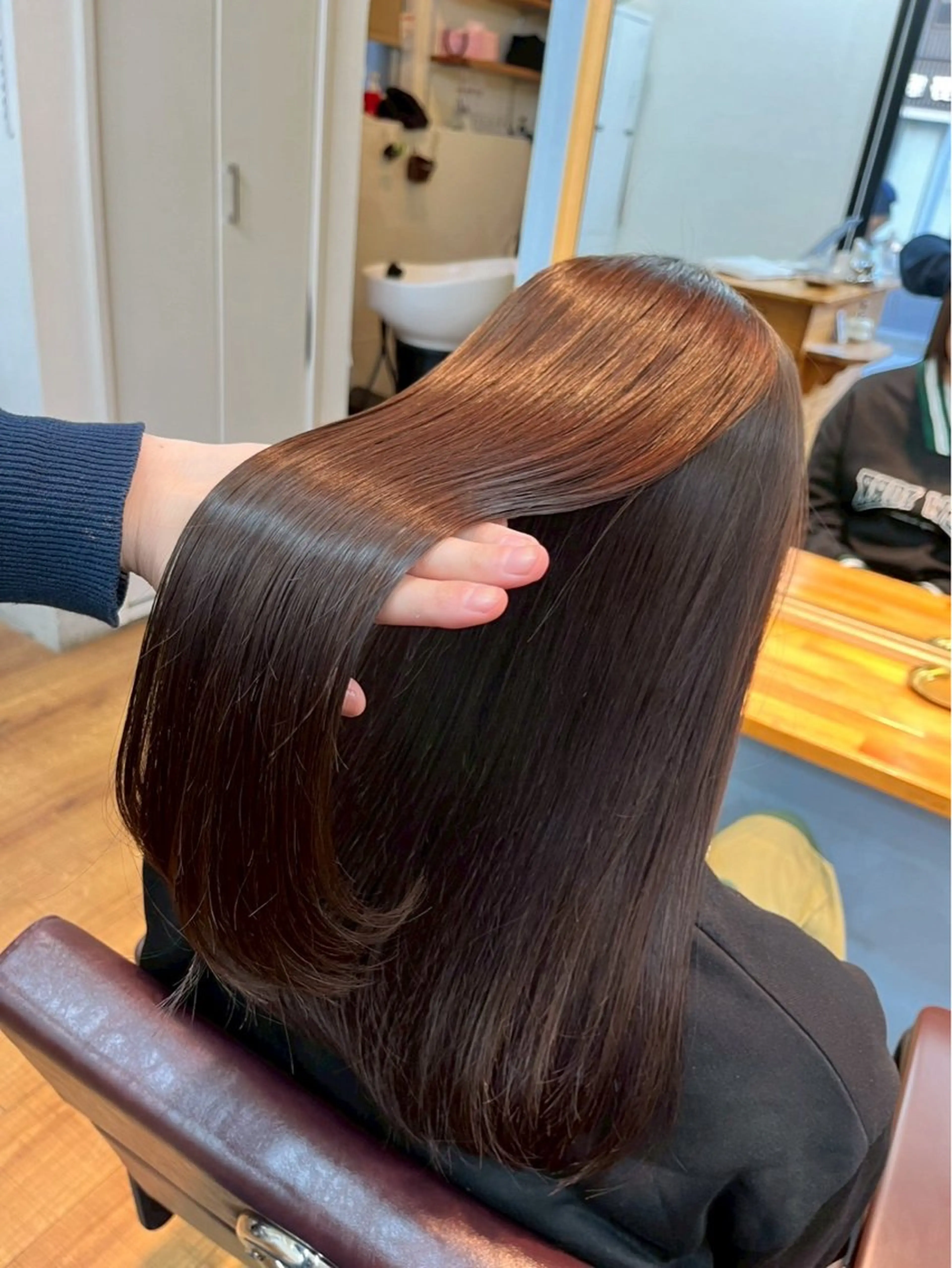 ロング カラー カット ヘアカラー トリートメント 髪質改善 UN BLEACHのヘアスタイル