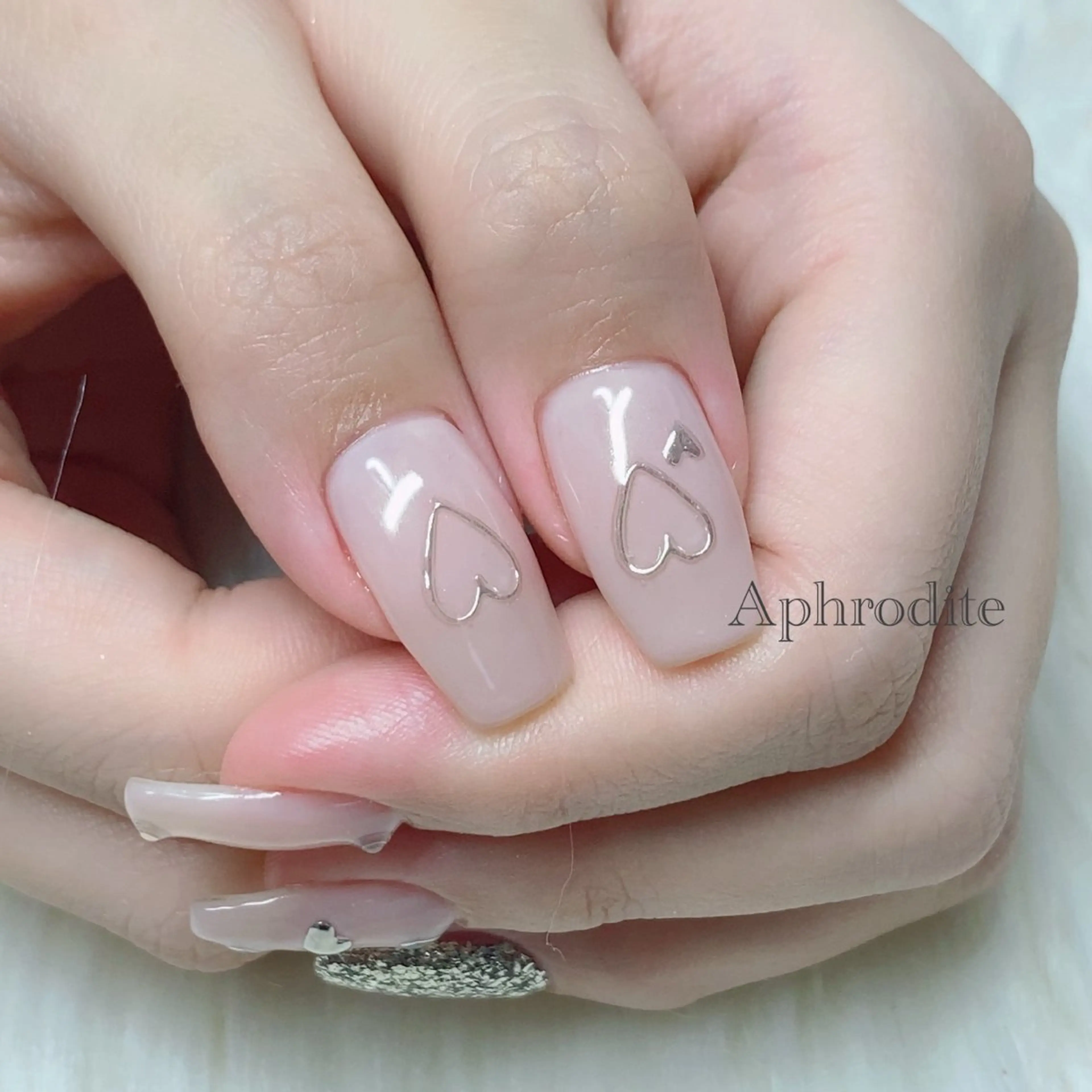 ネイル Aphrodite パラジェル認定サロンのネイルデザイン