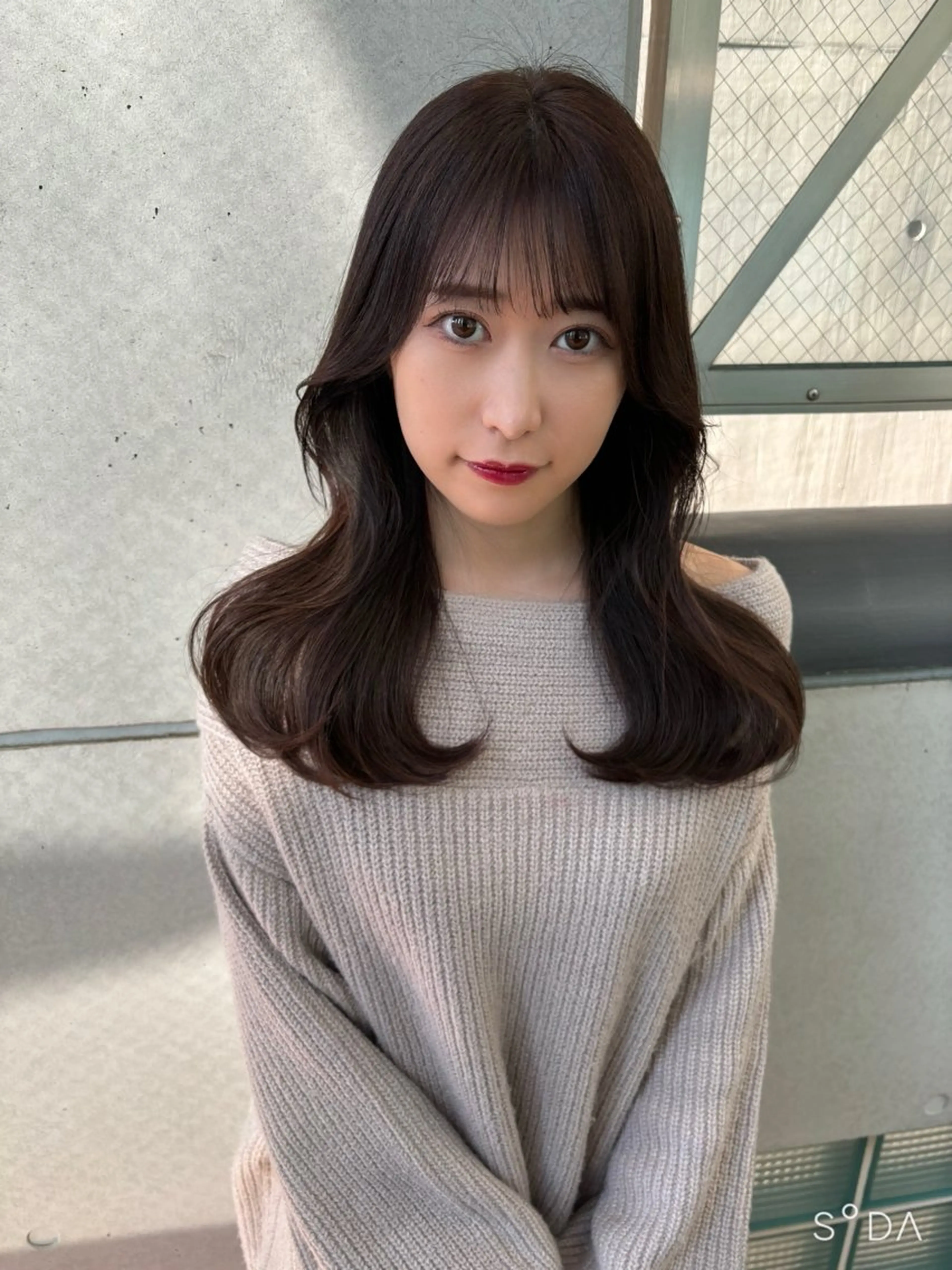 ミディアム カラー ブラウンカラー 韓国風ヘア カット ヘアカラー トリートメント レイヤーカット /透明感/千葉怜寿のヘアスタイル