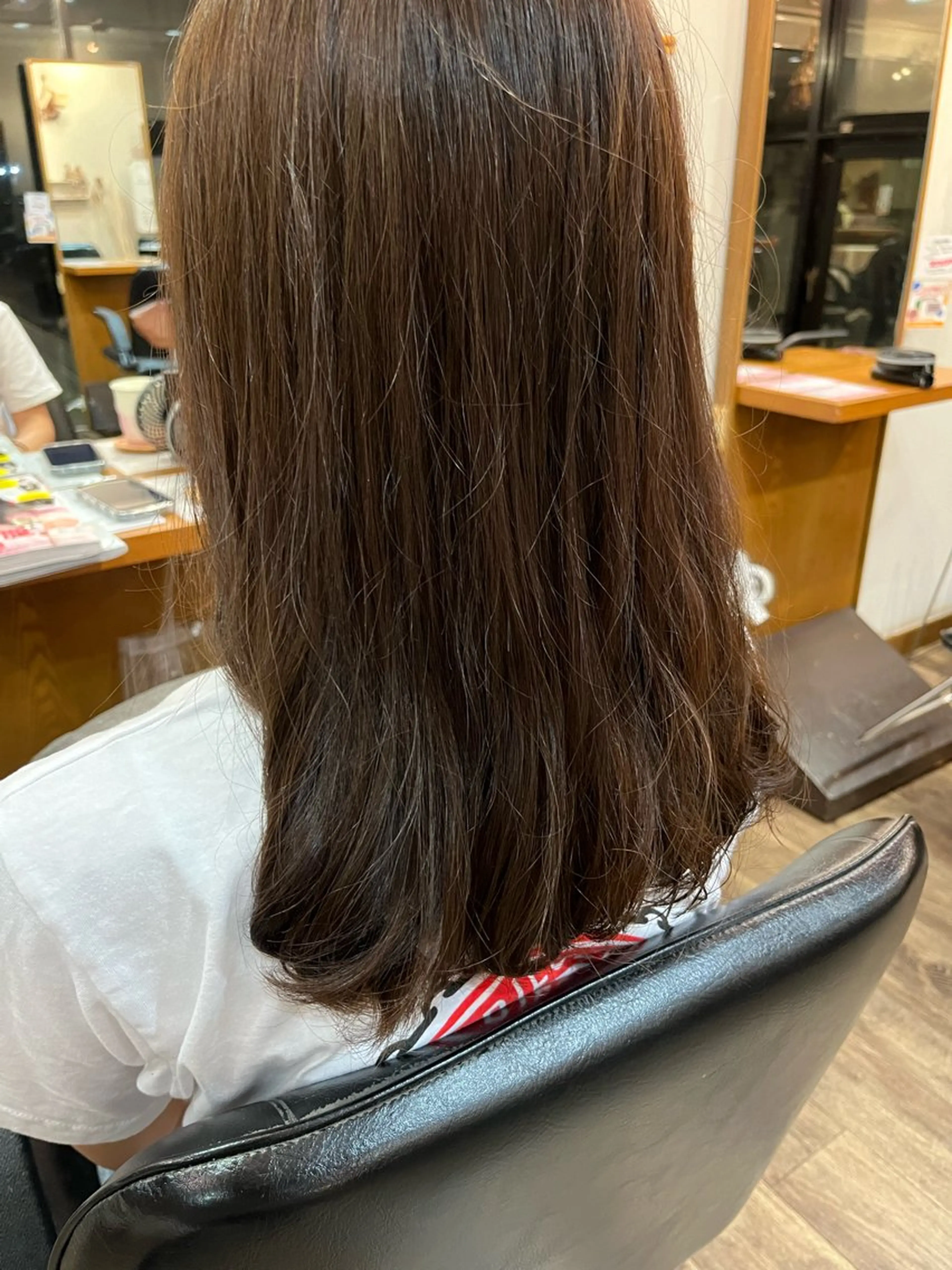 セミロング モッズヘア新宿サウス店所属・清水 魁のヘアスタイル