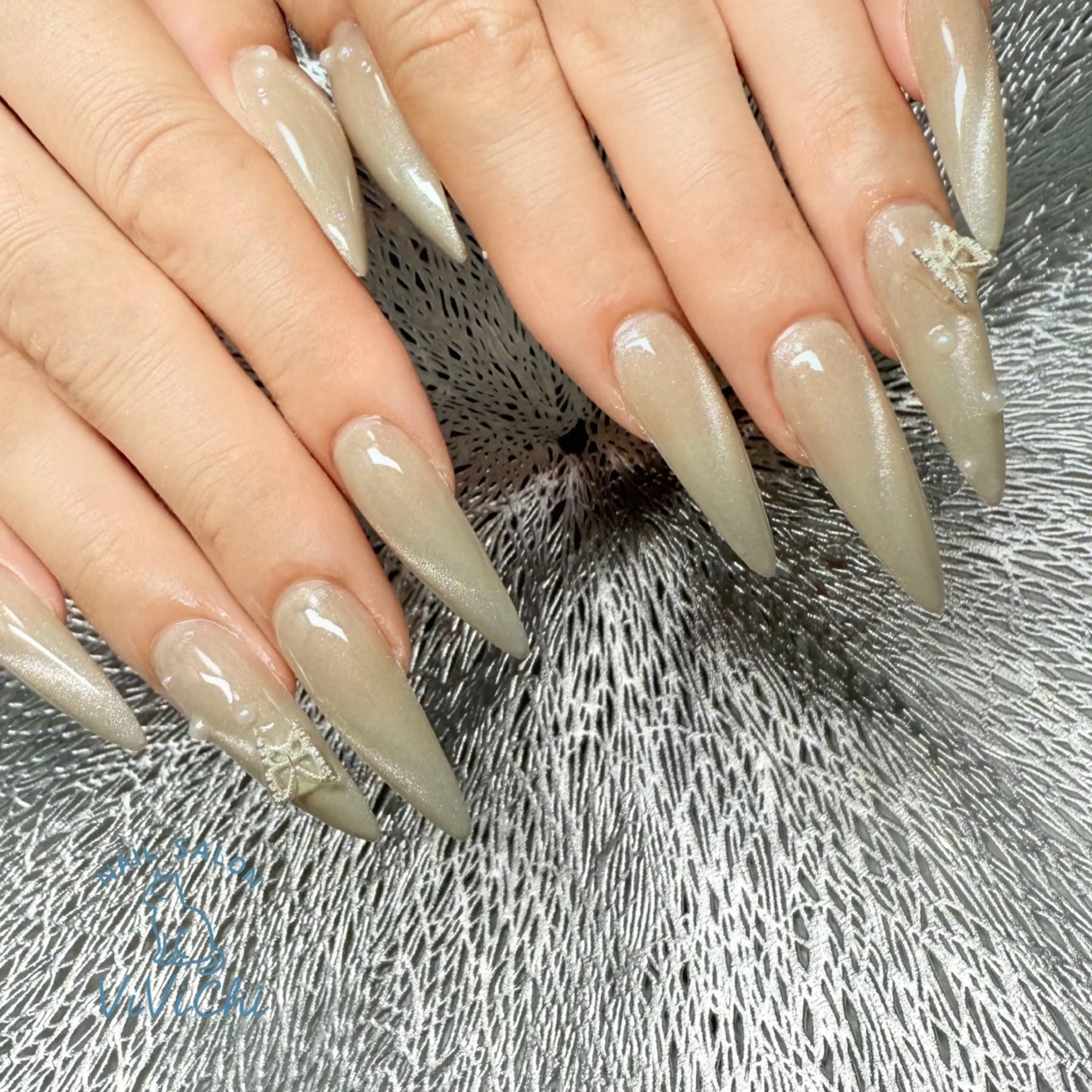 ネイル ハンドネイル NAILSALON ViViChi所属・ViViChi 梨帆のネイルデザイン