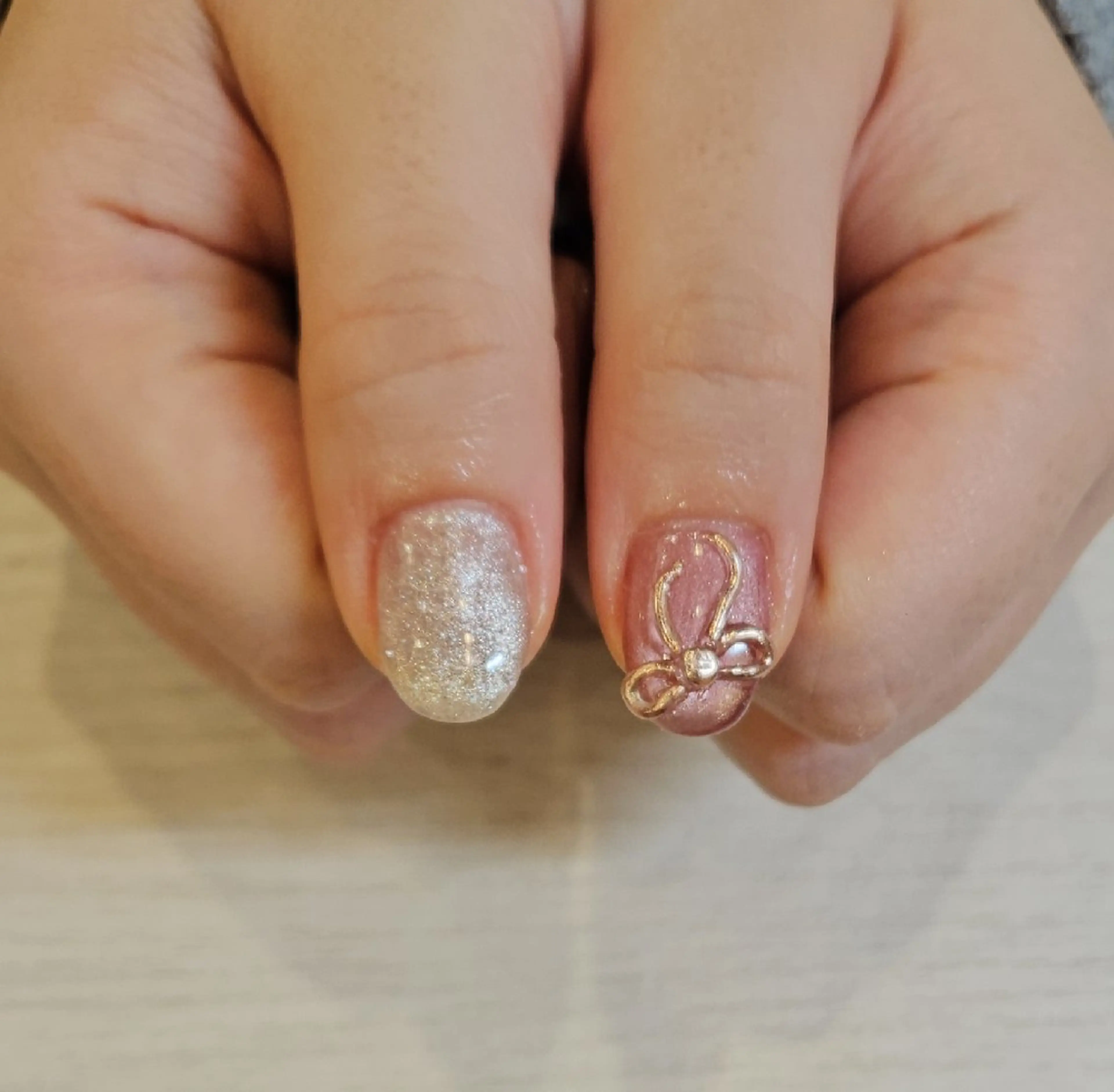 ネイル ハンドネイル 関口 友菜のヘアスタイル