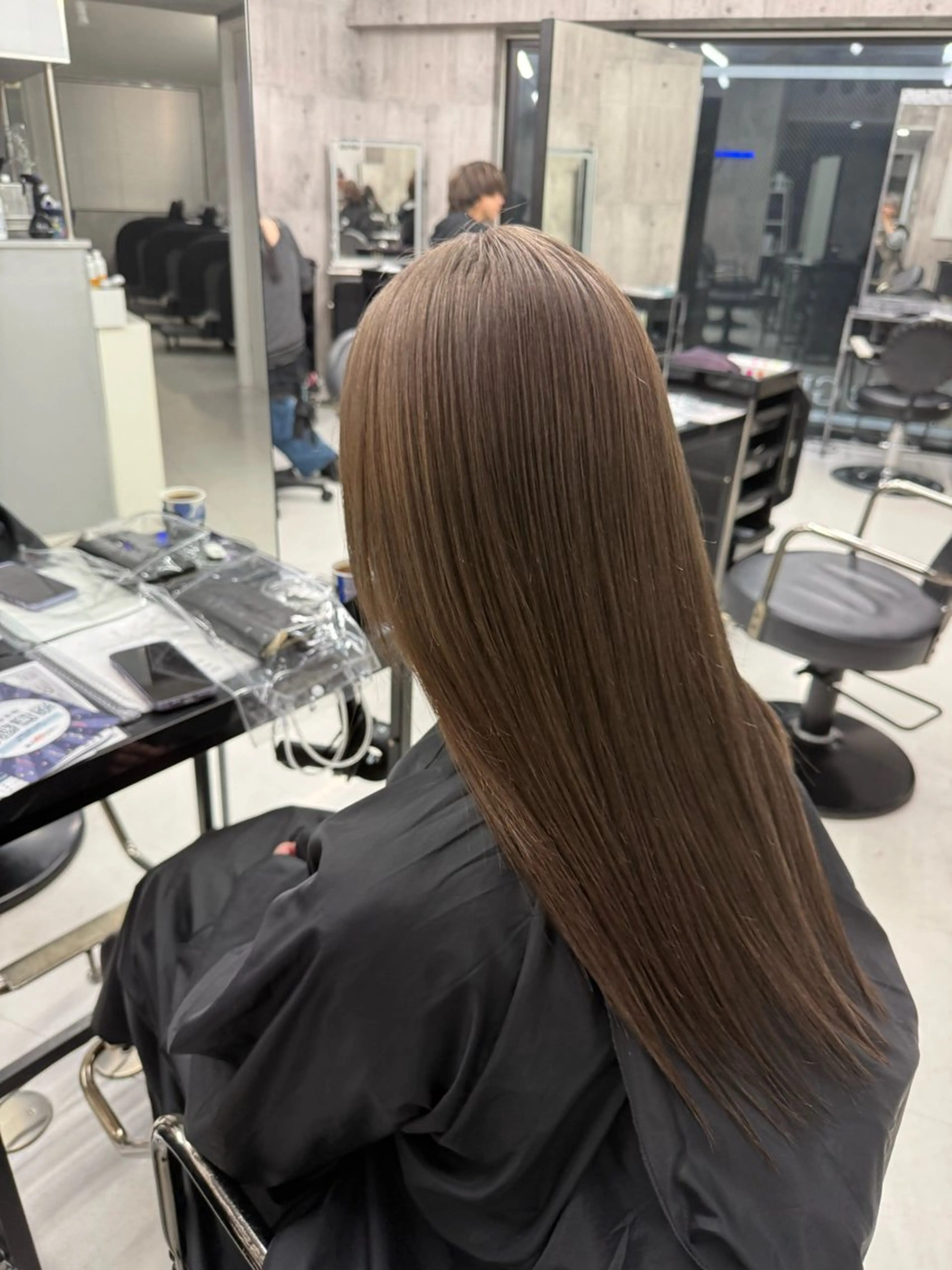 ロング カラー メンズ メンズバレイヤージュ メンズブリーチ メンズハイライト メンズハイトーン メンズインナーカラー ヘアカラー トリートメント 🌥️かずき🌥️ 寒色特化💫のヘアスタイル