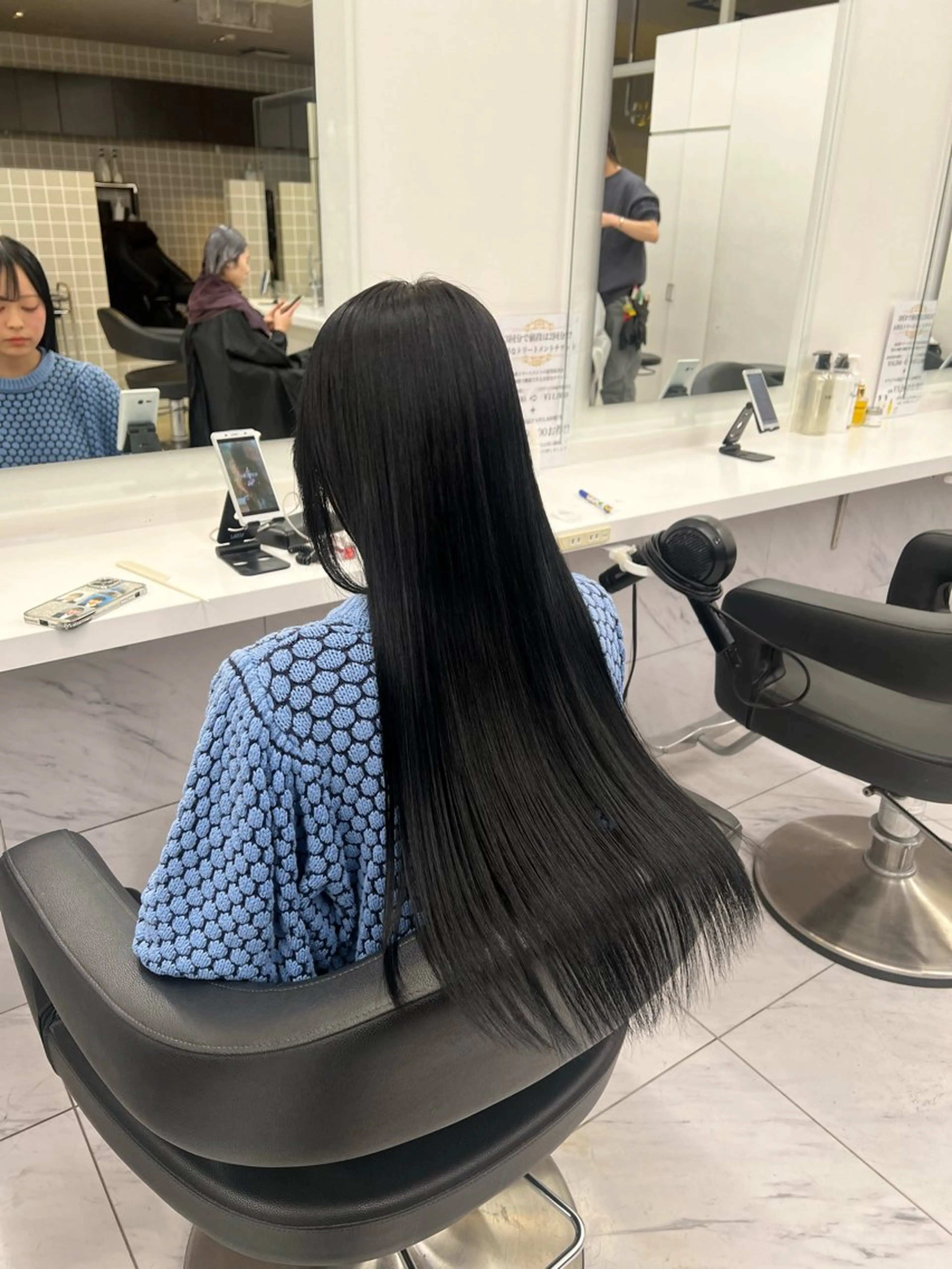 ロング カラー カット ヘアカラー 韓国レイヤーカット /ダブルカラーのヘアスタイル