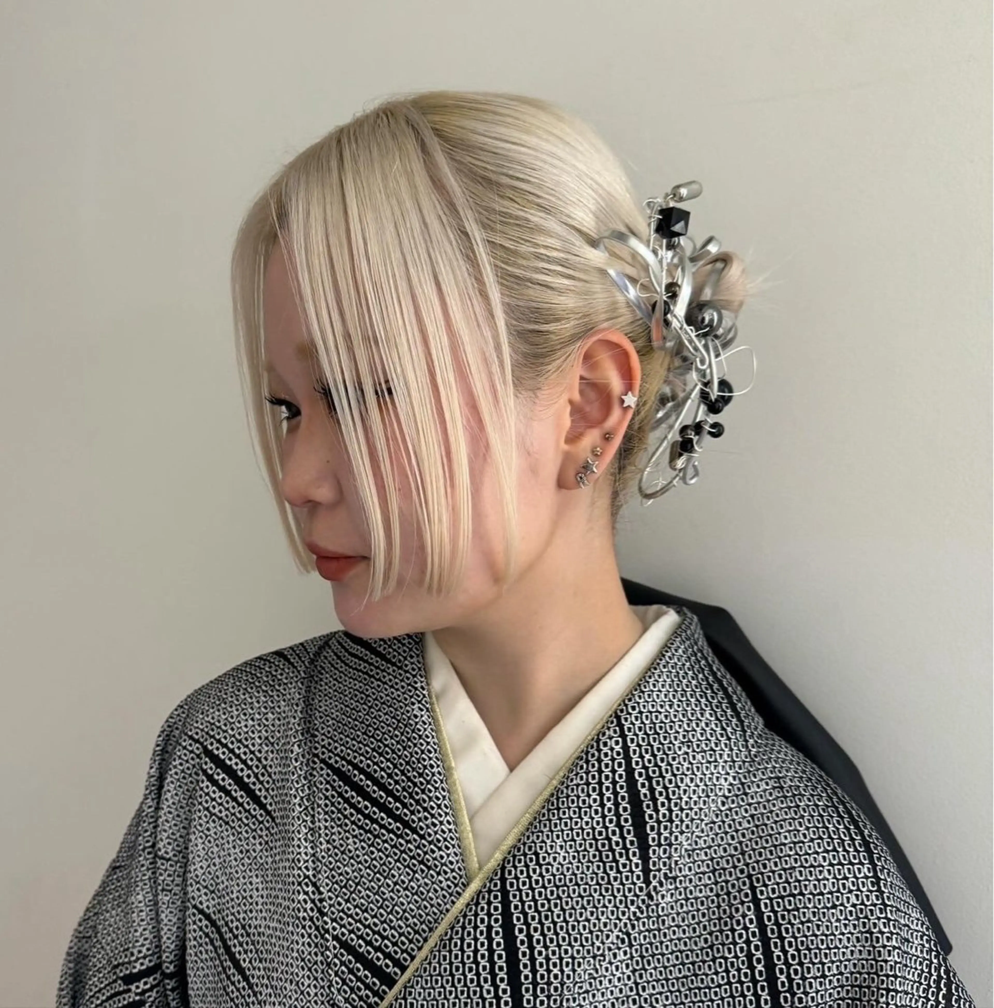 顔周りカット/透明感 カラー✂️MEIのヘアスタイル