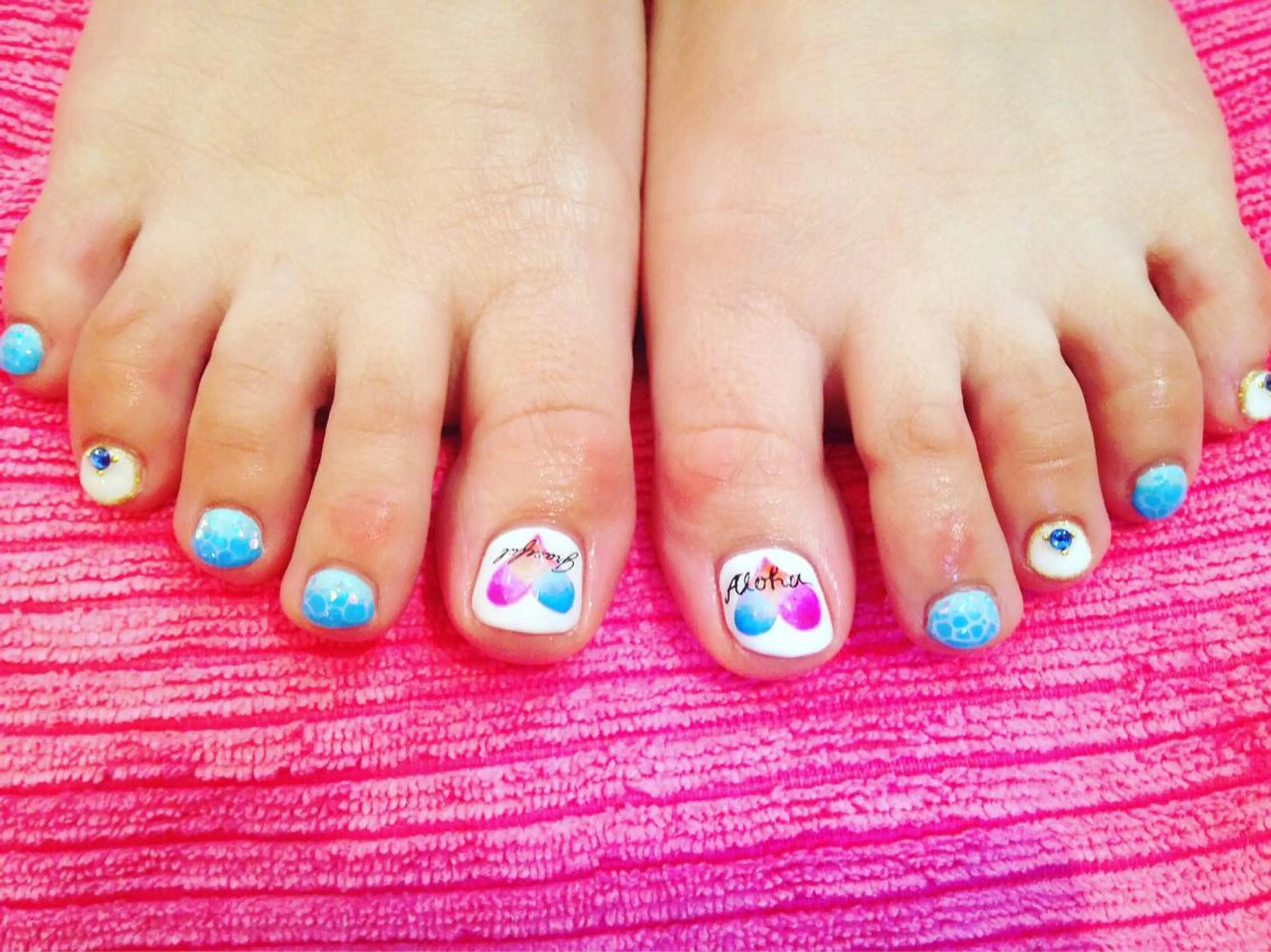 ミディアム カラー パーマ ヘアアレンジ メンズ キッズ ネイル マツエク・マツパ 学生（メンズ向け） 付け放題 学生 アートネイル フットネイル NAILSGOGO shibuyaのネイルデザイン