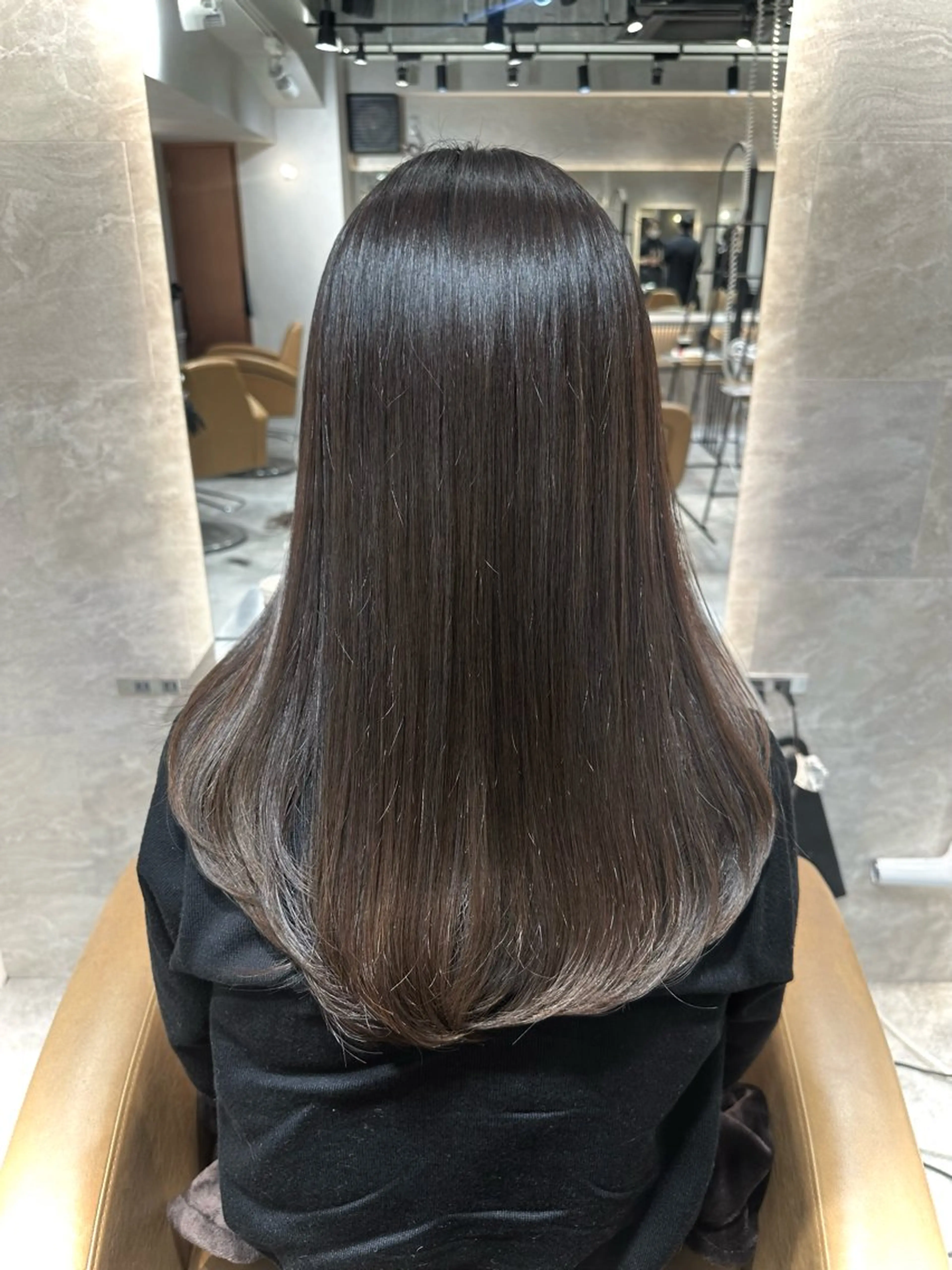 セミロング 髪質改善 縮毛矯正 カット ヘアカラー 縮毛矯正 トリートメント 銀座副店長/レイヤー /韓国ヘア/髪質改善のヘアスタイル