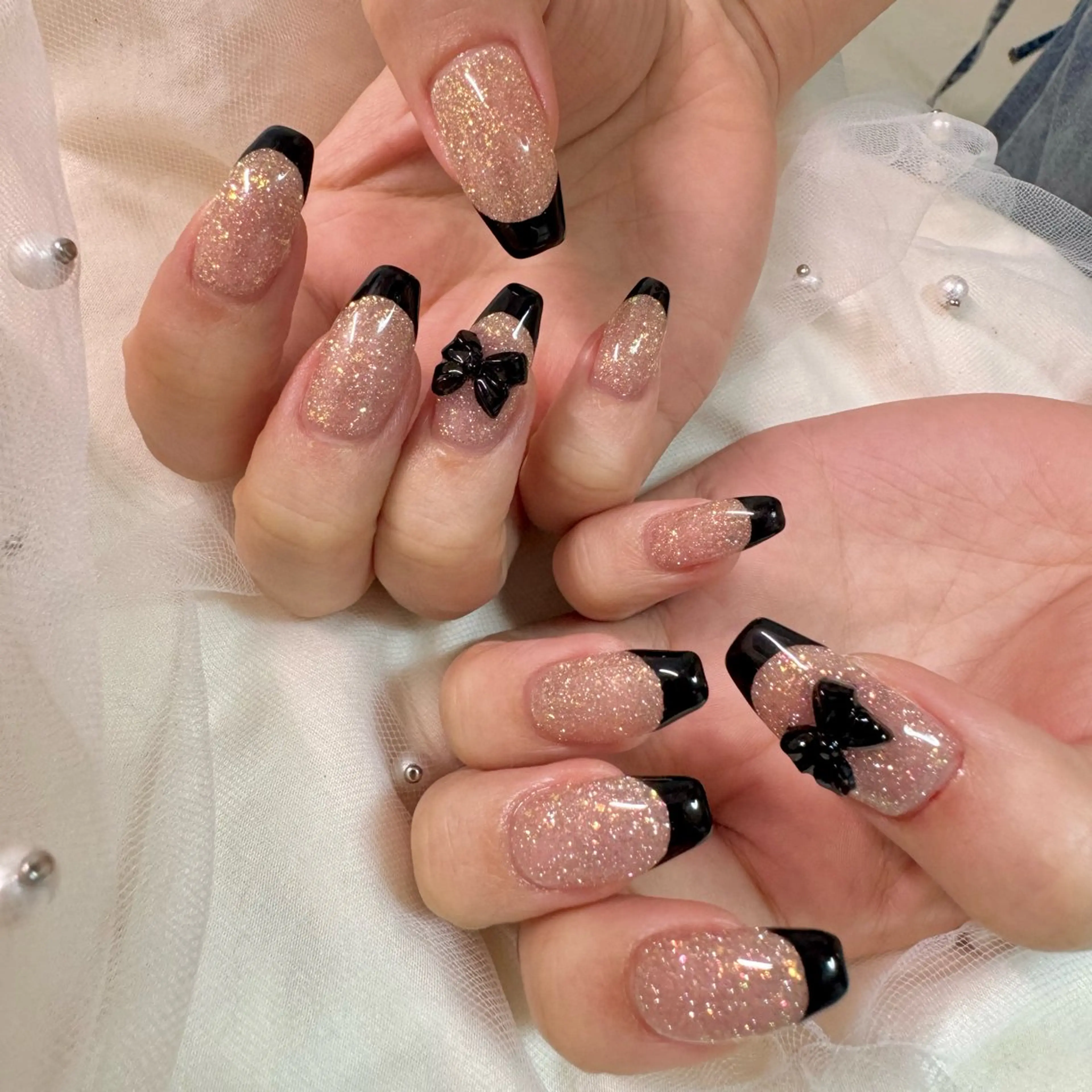 ネイル フレンチネイル ガーリー ハンドネイル nail salon e'mu💐のネイルデザイン