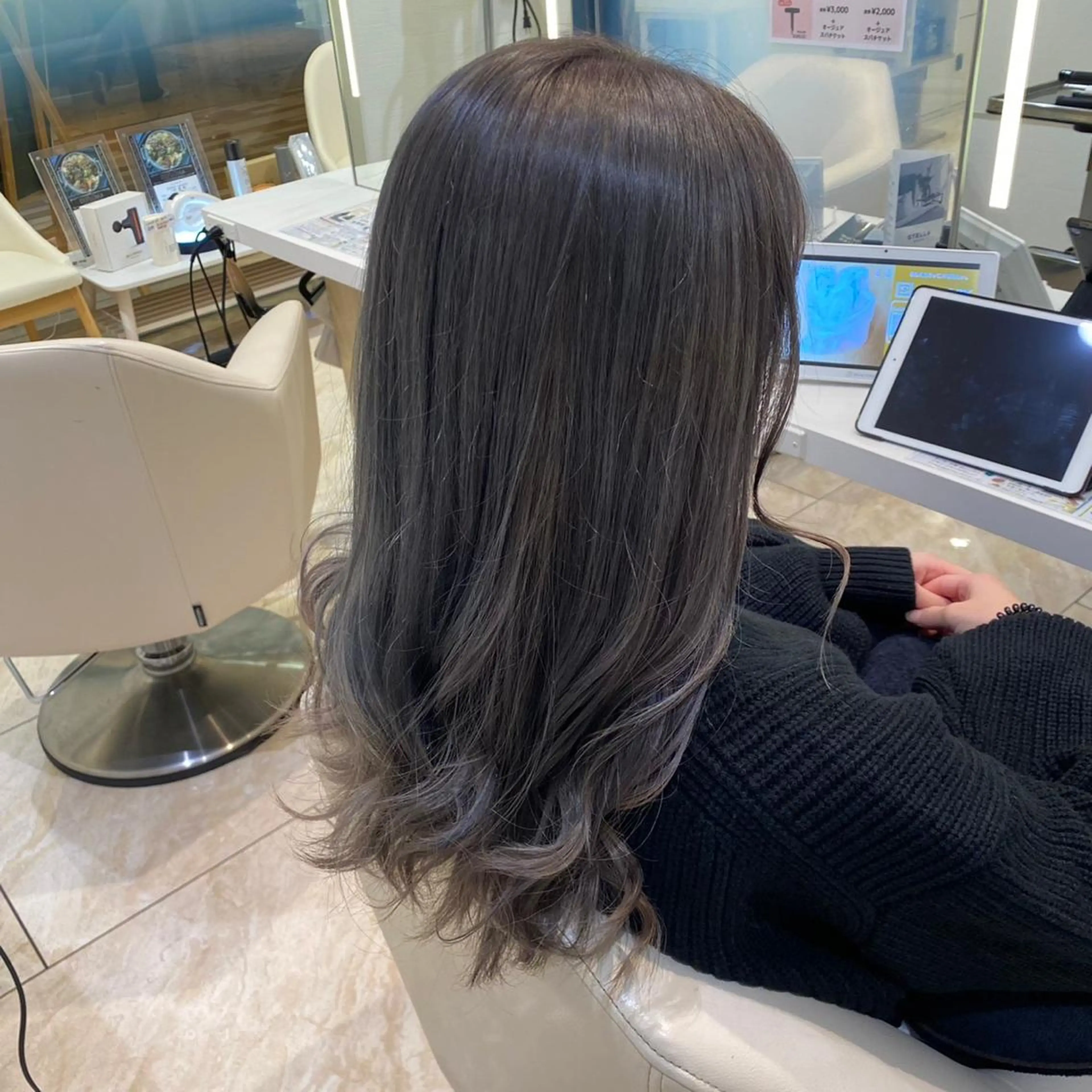 ロング カラー 艶髪✨️/ヘッドスパ /りちかのヘアスタイル