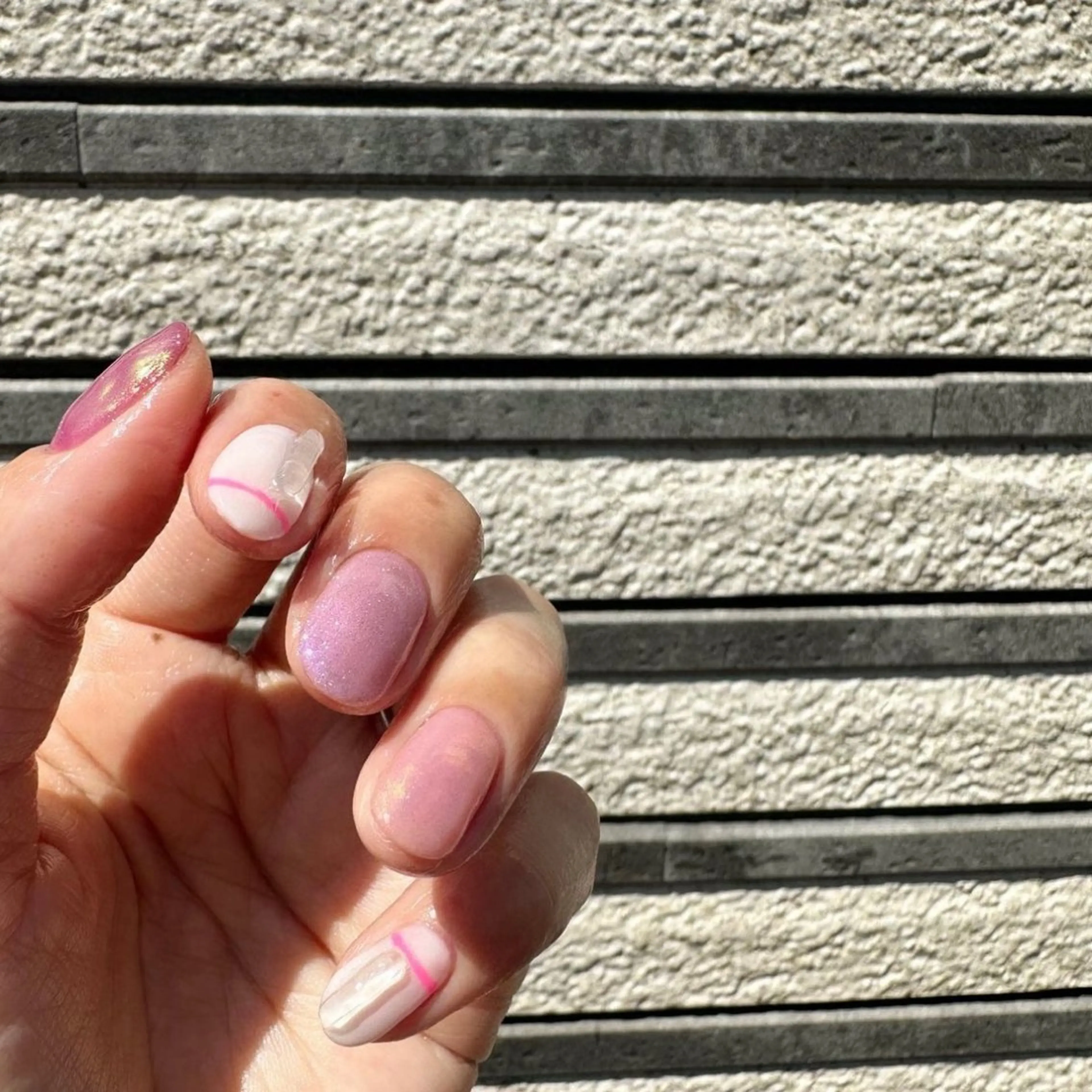 ネイル オーロラネイル ジェルネイル マグネットネイル ミラーネイル 🪞KAPE NAIL 🪞のネイルデザイン