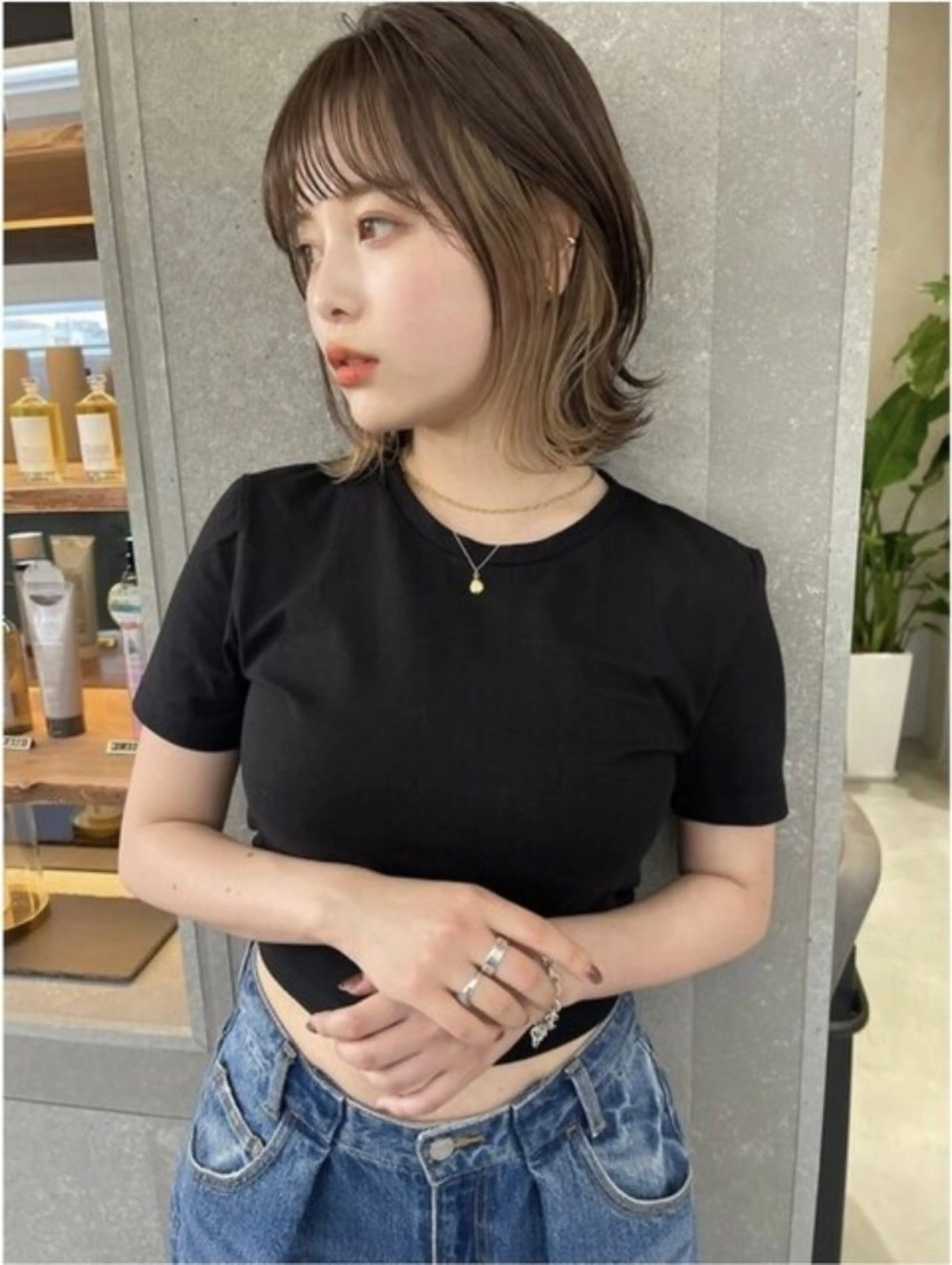 ミディアム カラー ヘアアレンジ カット ヘアカラー トリートメント 韓国レイヤー/髪質 改善/縮毛🤍吉田のヘアスタイル