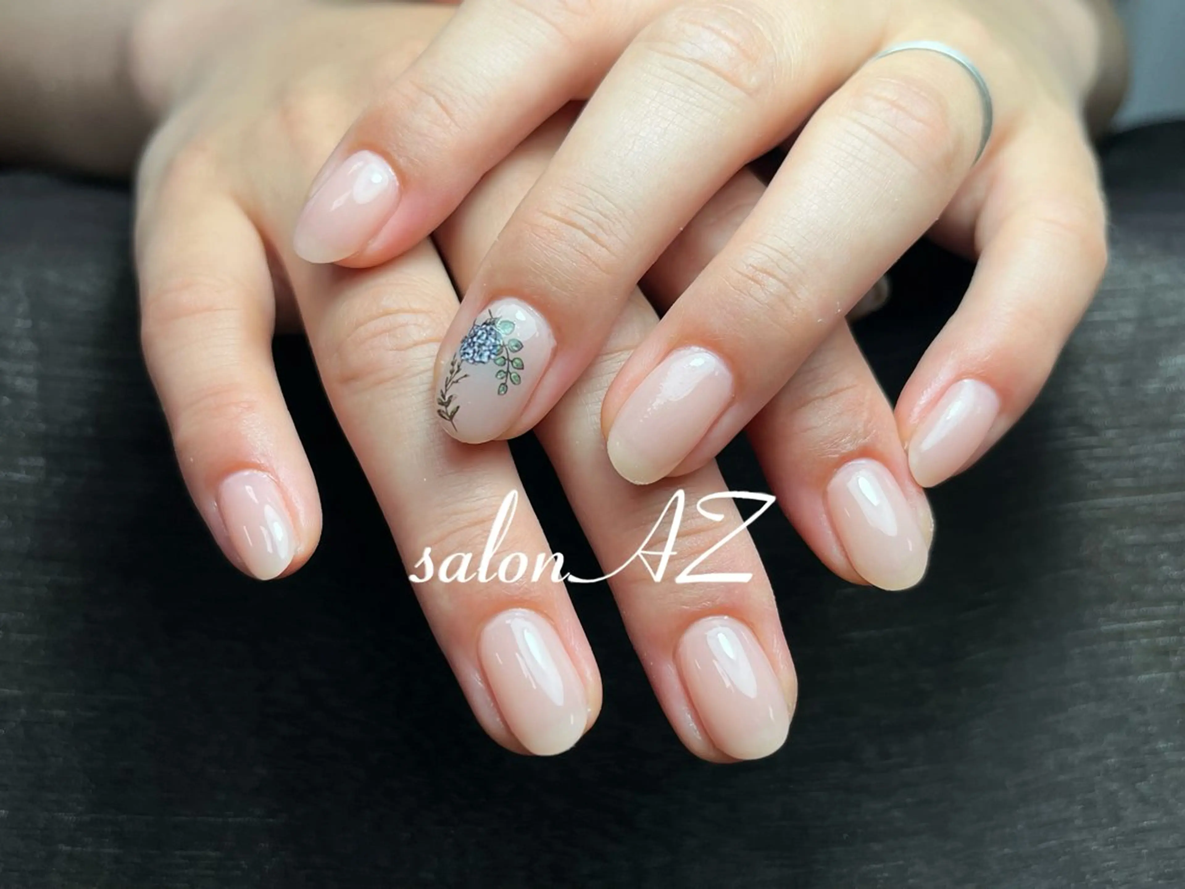 ネイル アートネイル 長さ出し フットネイル フレンチネイル ジェルネイル ハンドネイル salonAZ トップネイリストのネイルデザイン