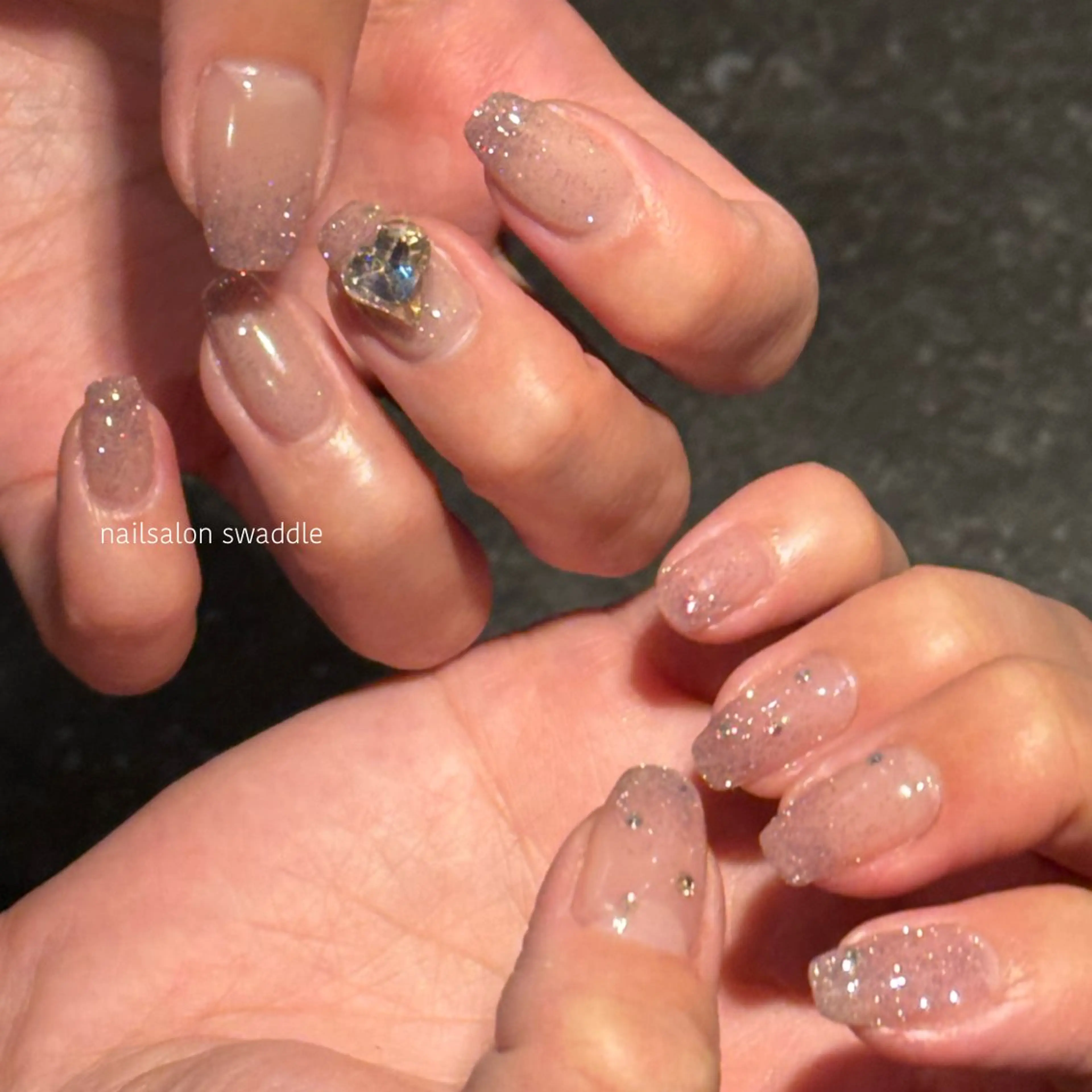 ネイル ハンドネイル ハンドケア nail salon swaddle 🪽のネイルデザイン