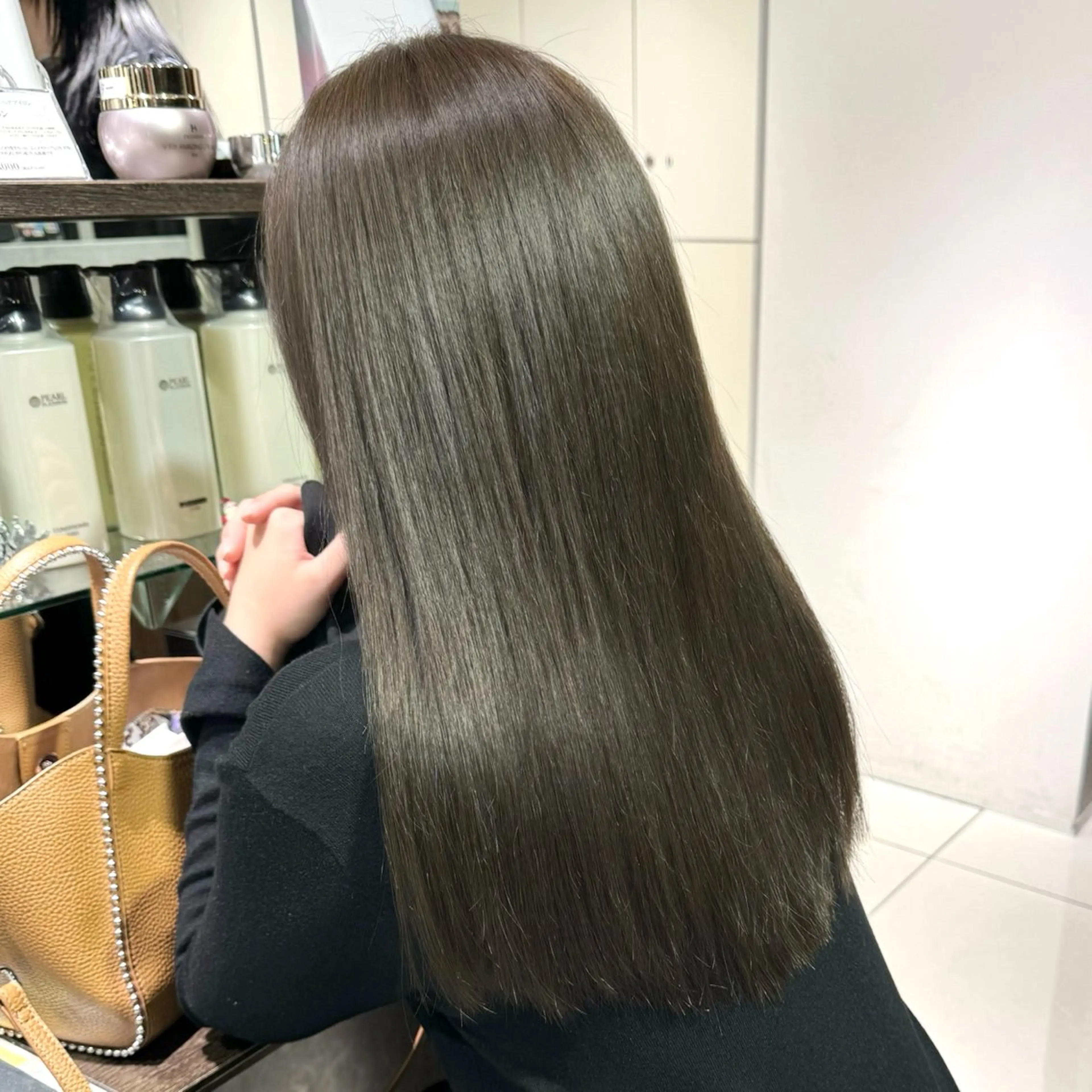 ロング カラー ヘアアレンジ ヘアカラー ブリーチなしカラー /ベージュ/安形翔のヘアスタイル