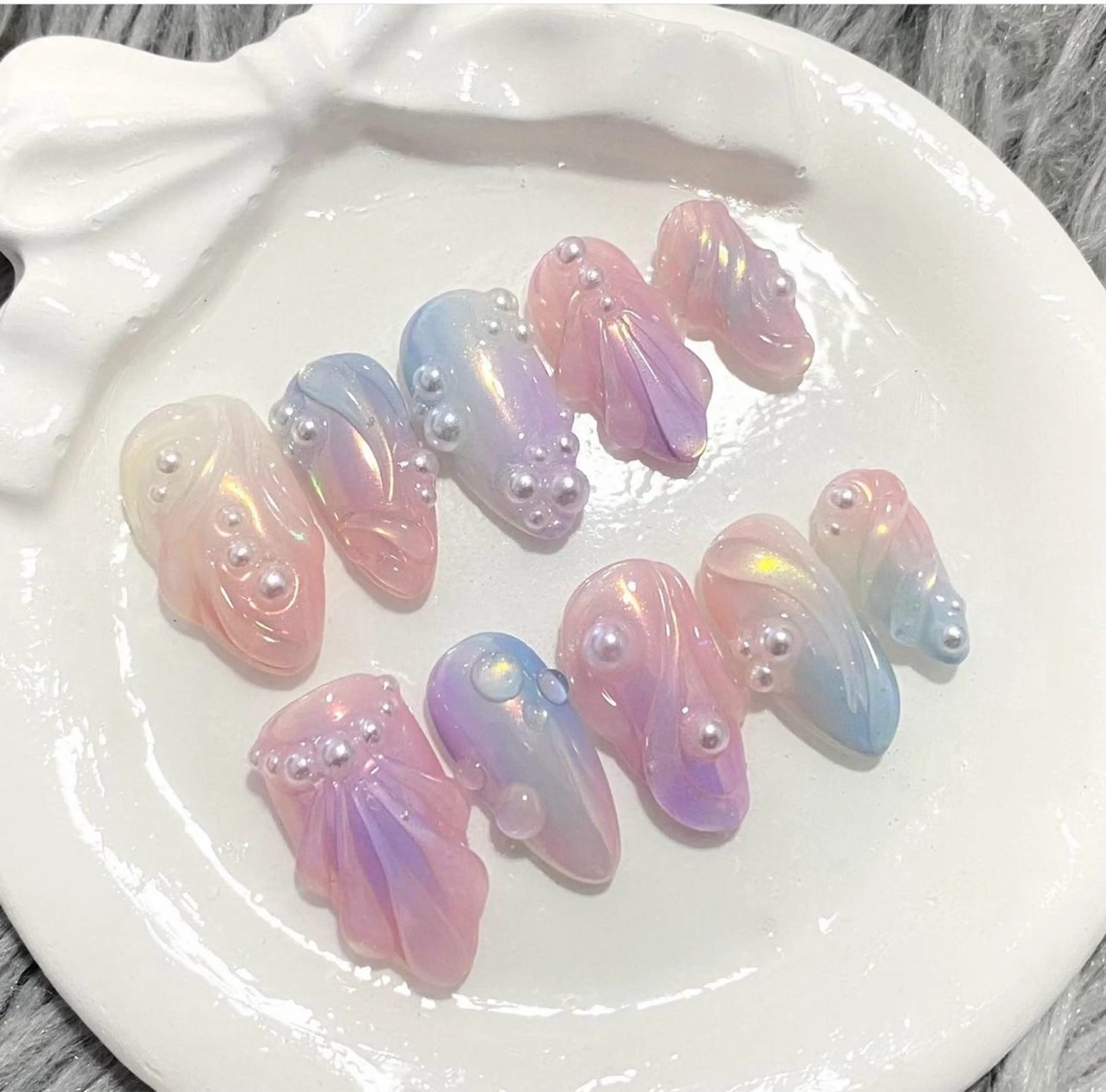 ネイル アートネイル チークネイル 長さ出し フットネイル ジェルネイル ハンドネイル ハンドケア ラッキーネイルサロン 西川口東口店のネイルデザイン