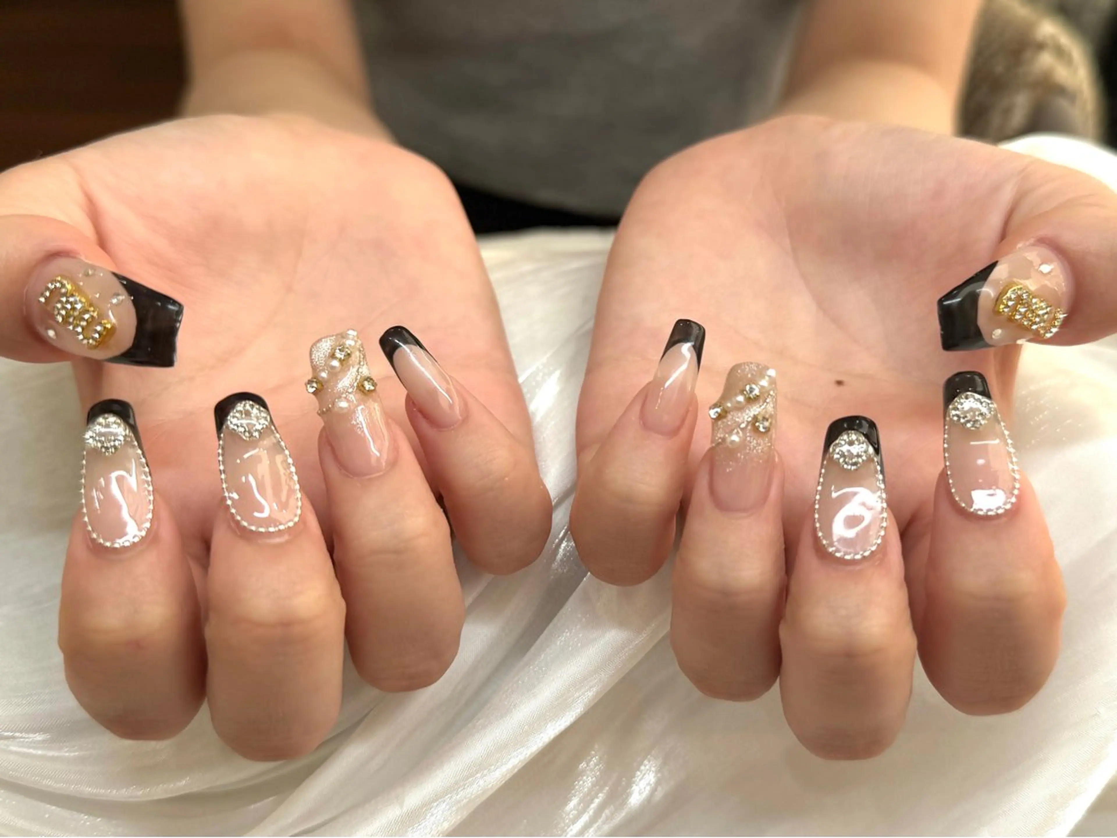 ネイル フットネイル フレンチネイル ジェルネイル ガラスフレンチ 韓国ネイル ハンドネイル ハンドケア The Nail & Eye Lashのその他イメージ
