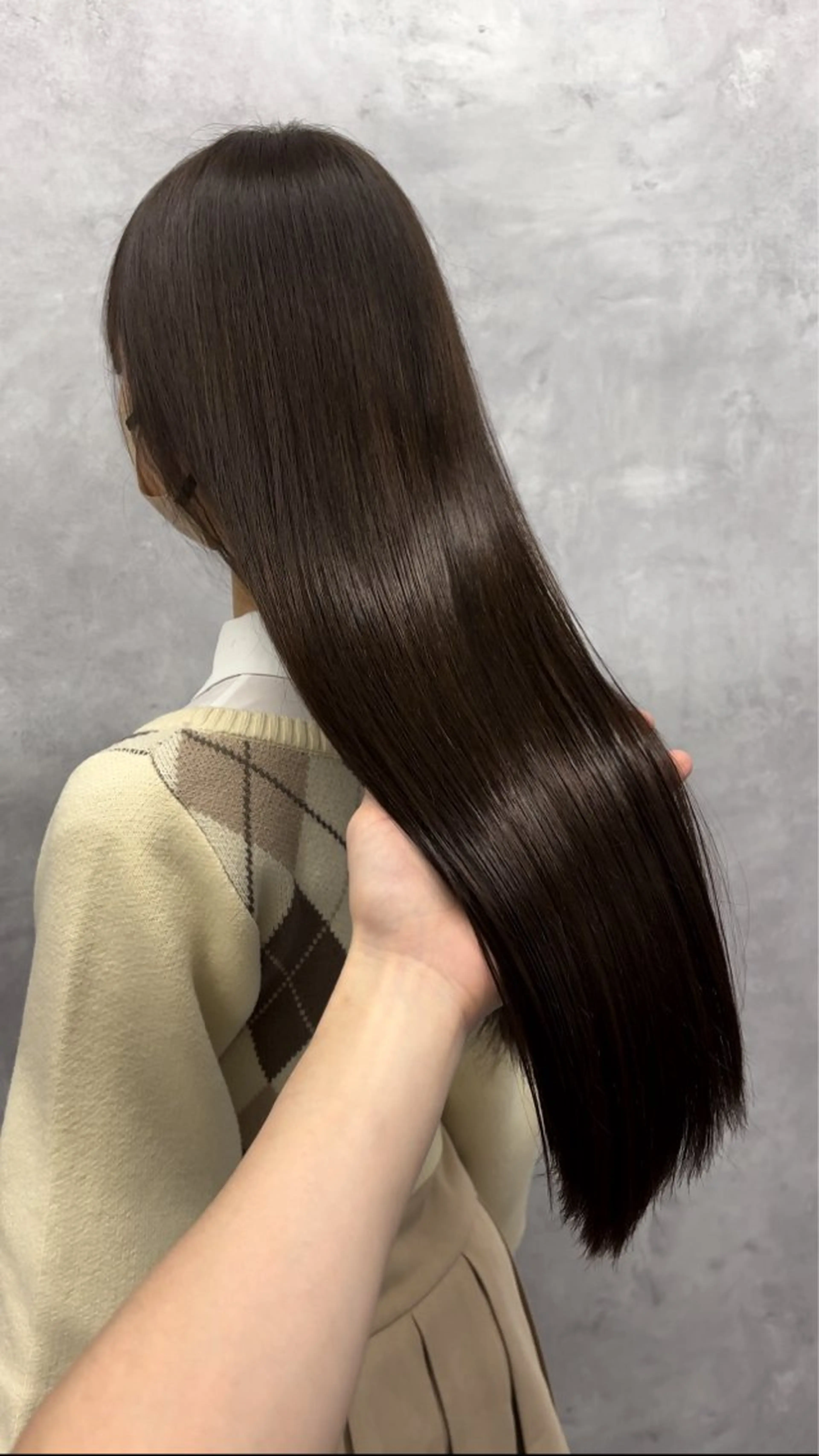 ロング カット ヘアカラー トリートメント NUMBER 天王寺YUYAのヘアスタイル