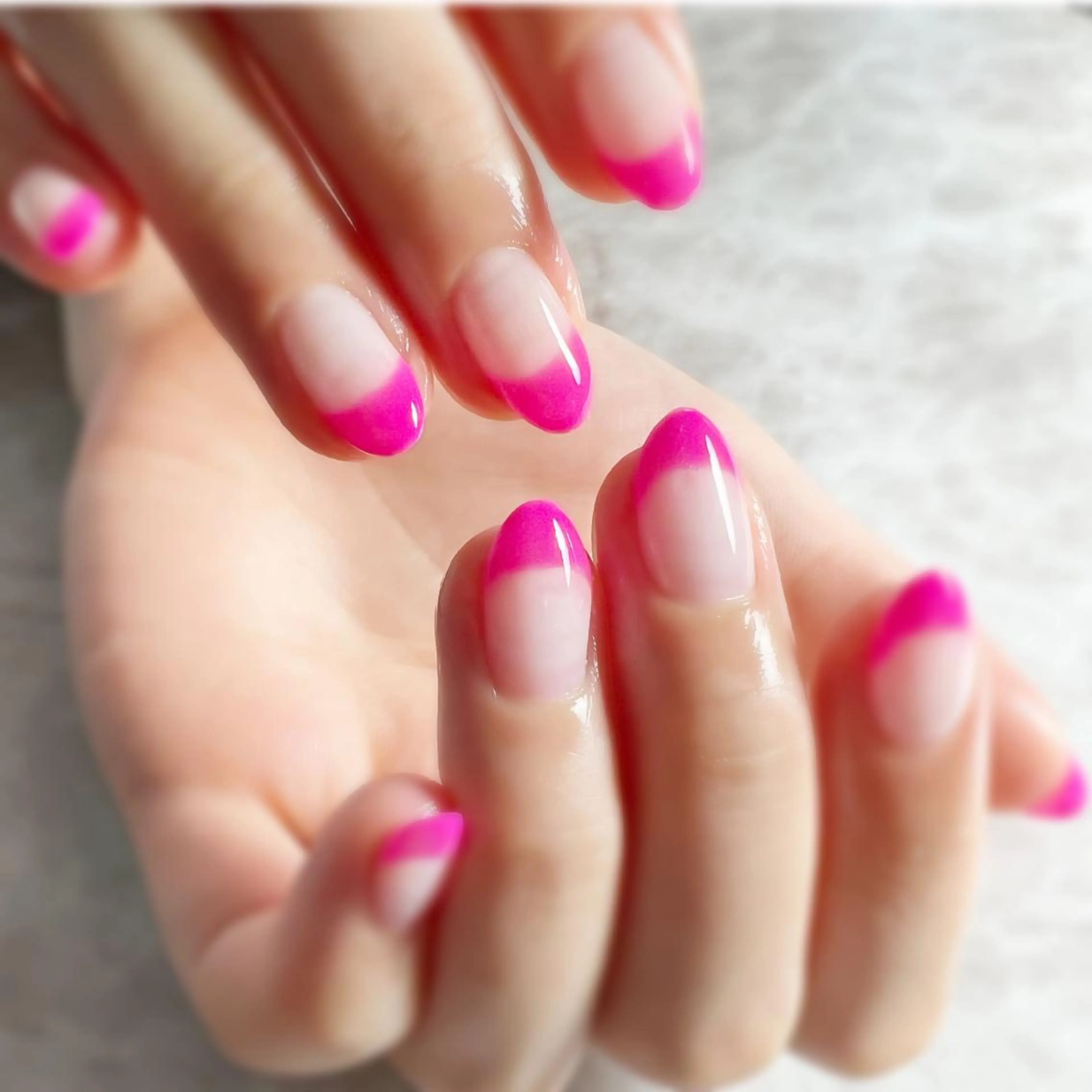 ネイル ハンドネイル フットネイル NAILsalon Laki(ラキ)のネイルデザイン