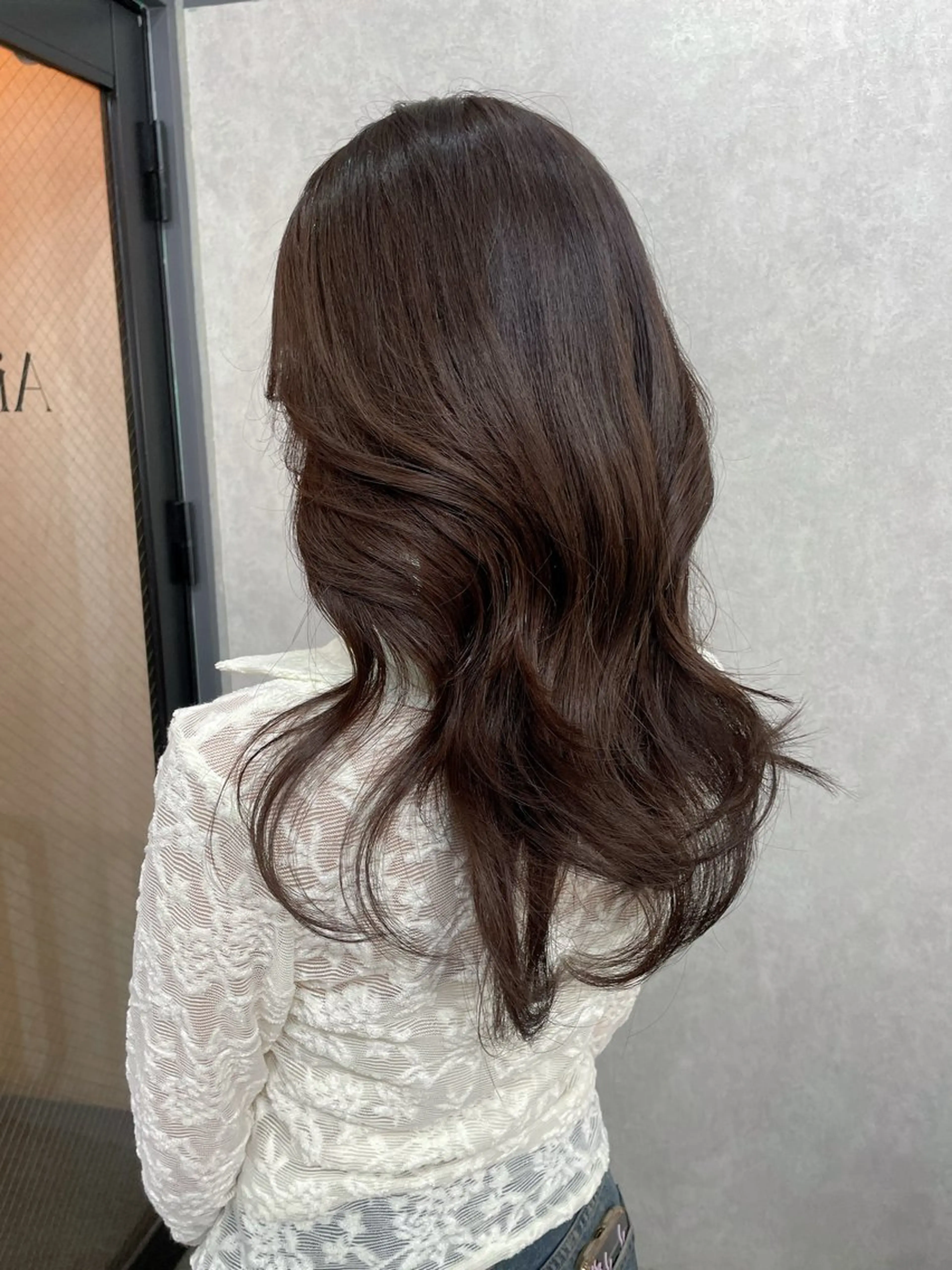 セミロング カラー レイヤーカット AIRI layer cut hairのヘアスタイル