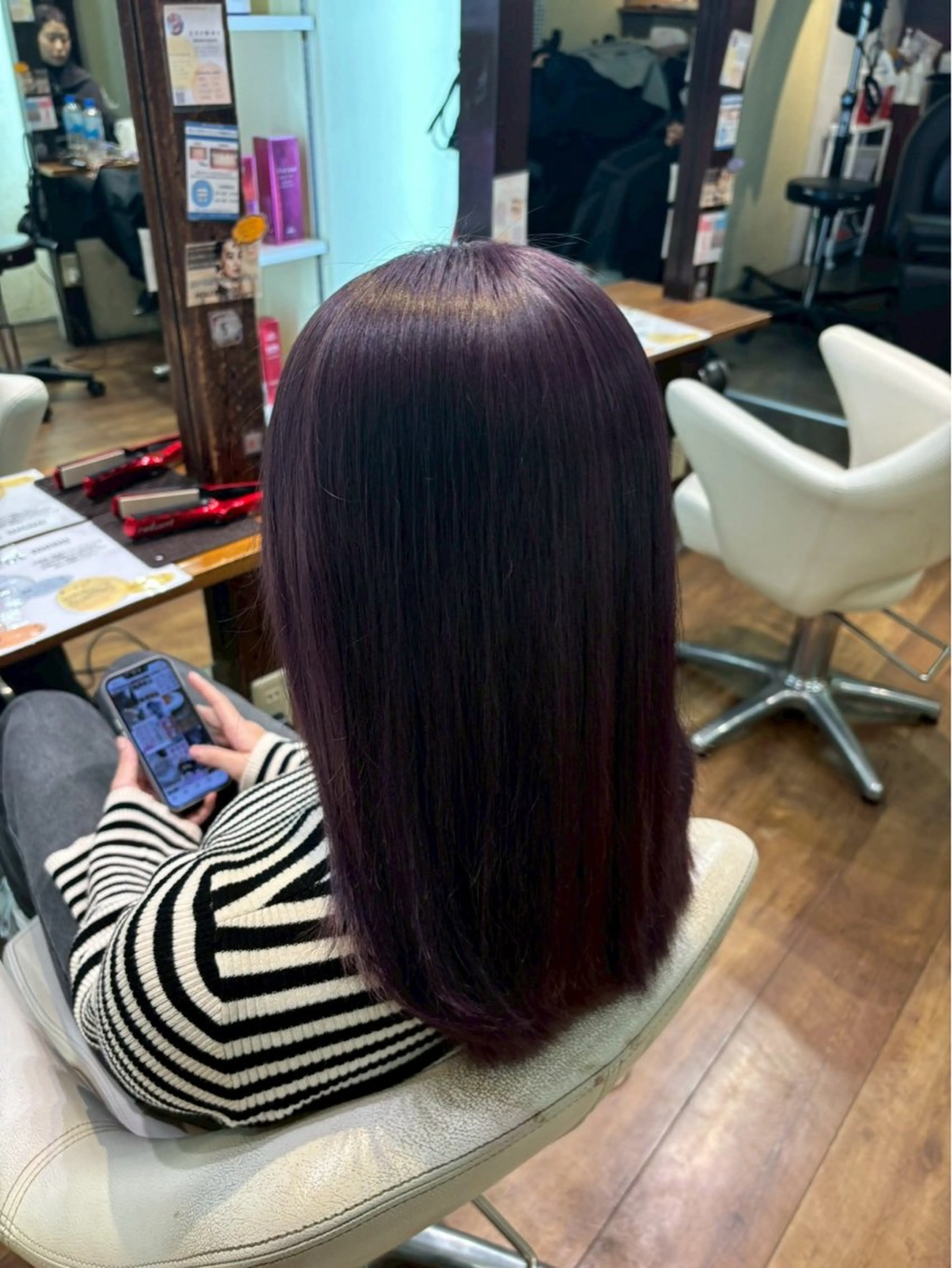 セミロング カラー 🌸塩谷 桜🌸のヘアスタイル